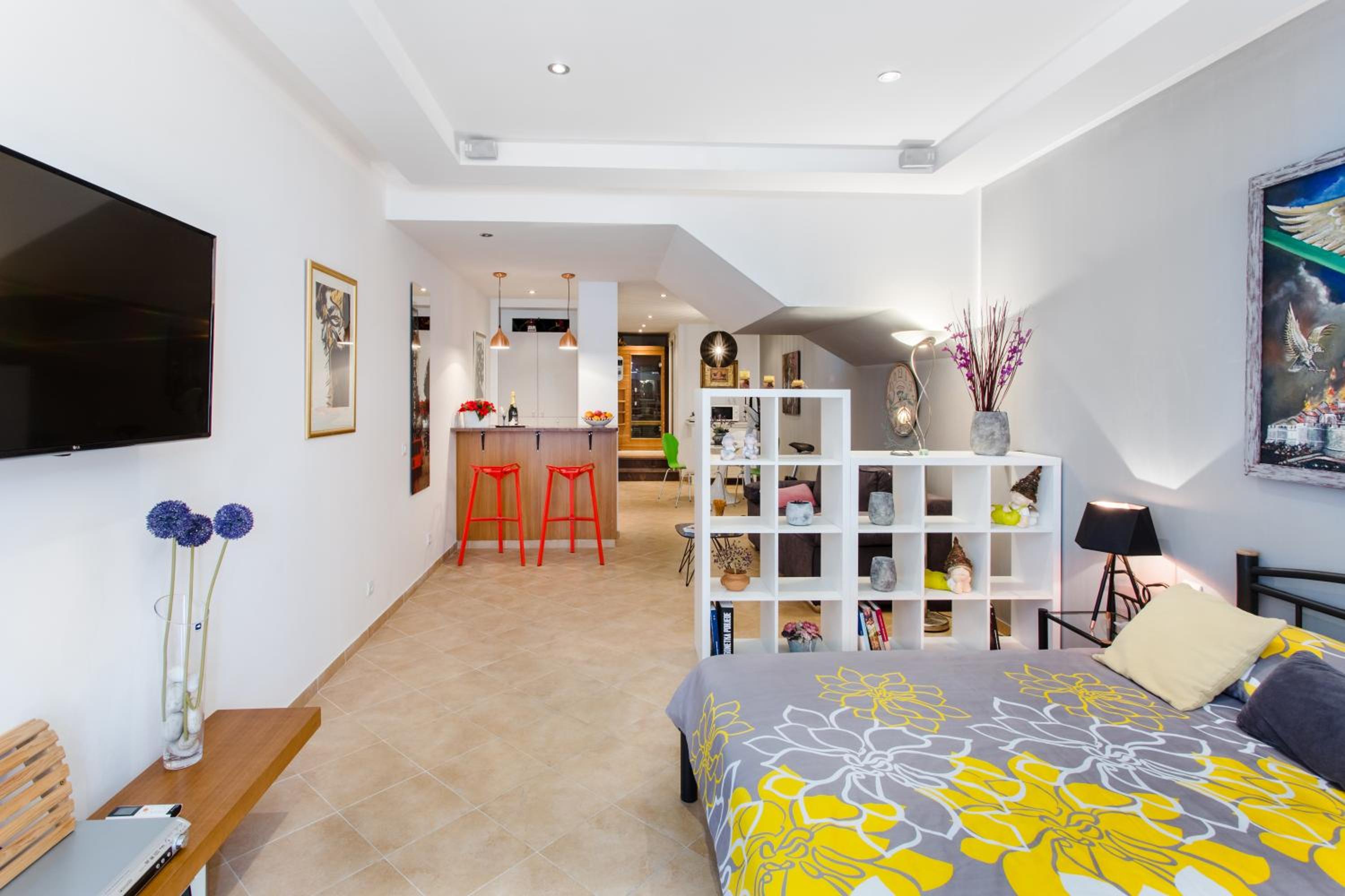 Studio Apartment With Sauna