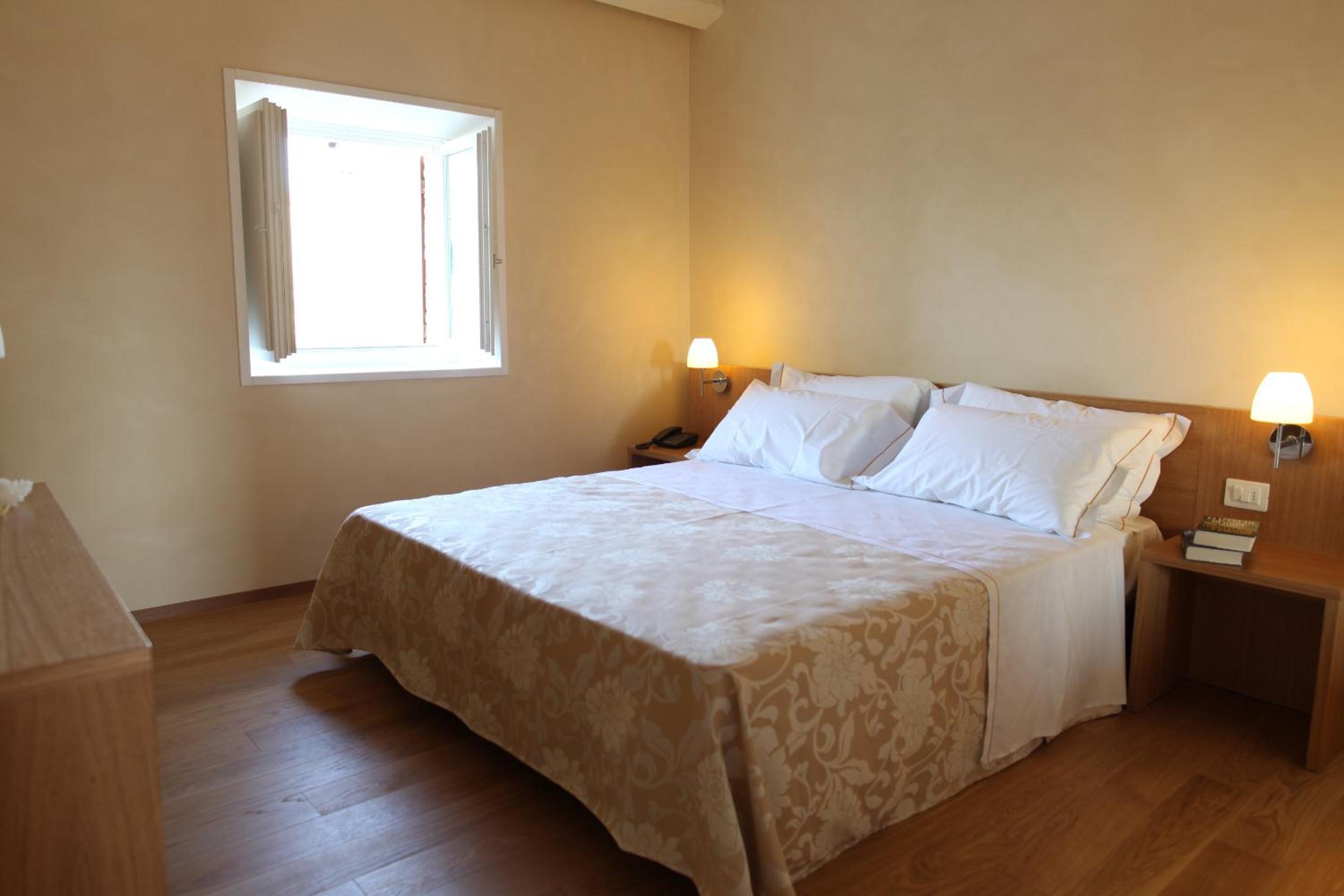 Junior Suite - Photo 10