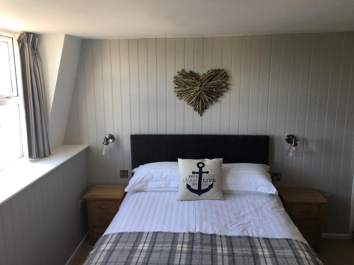 Deluxe Double Room with Bath photo 3