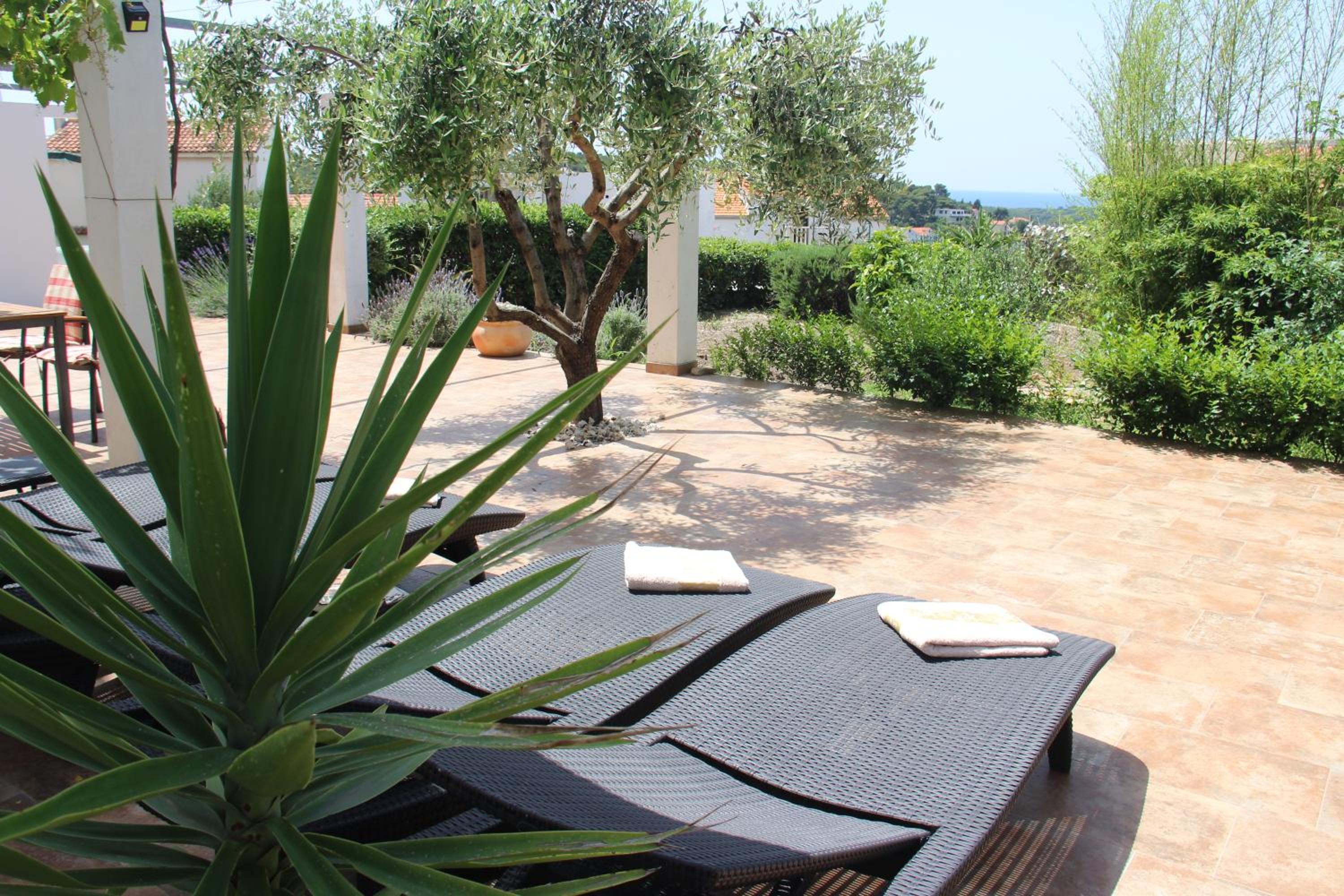 Two-Bedroom Apartment with Sea View photo 2