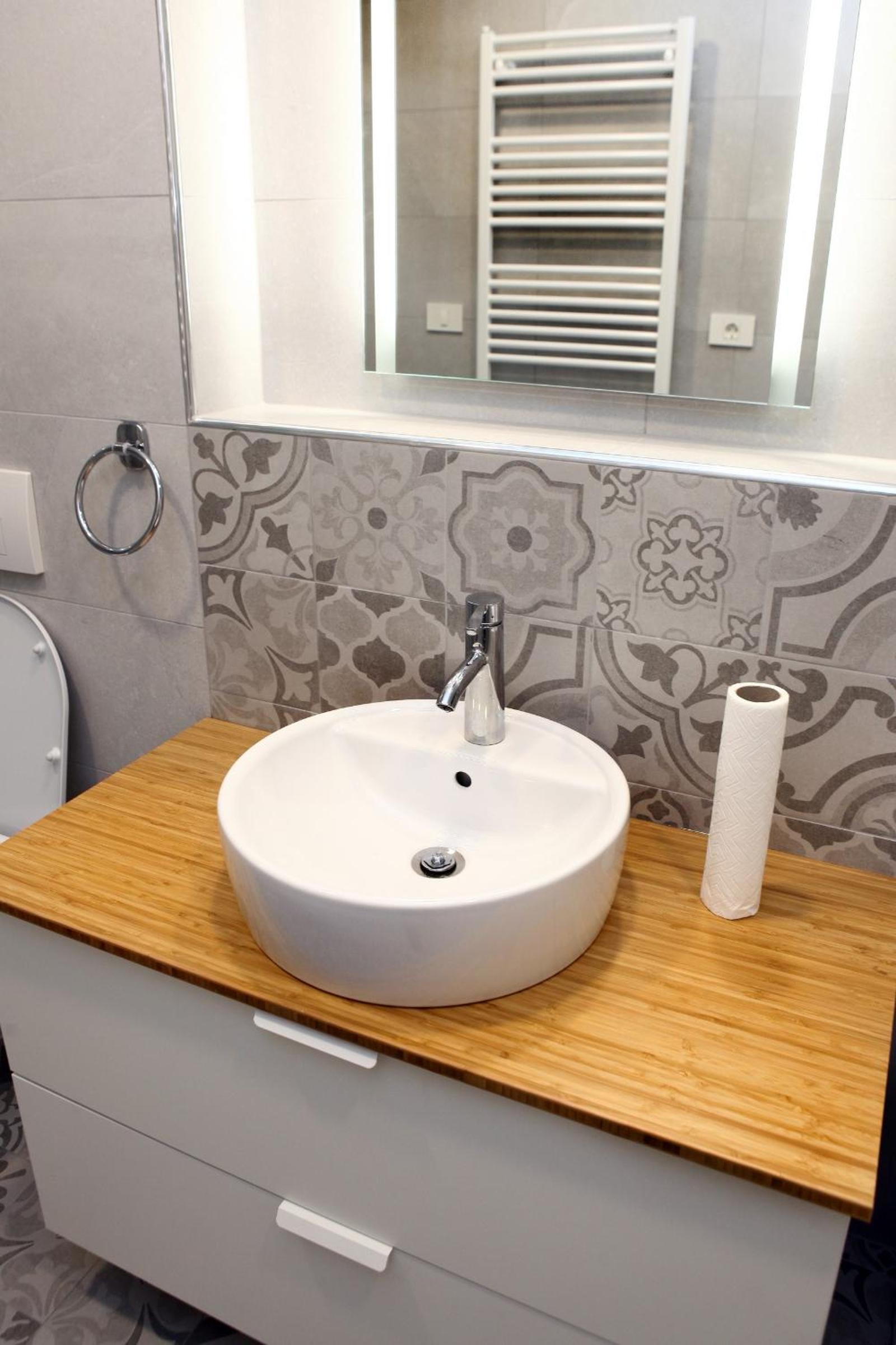 One-Bedroom Apartment - Photo 4