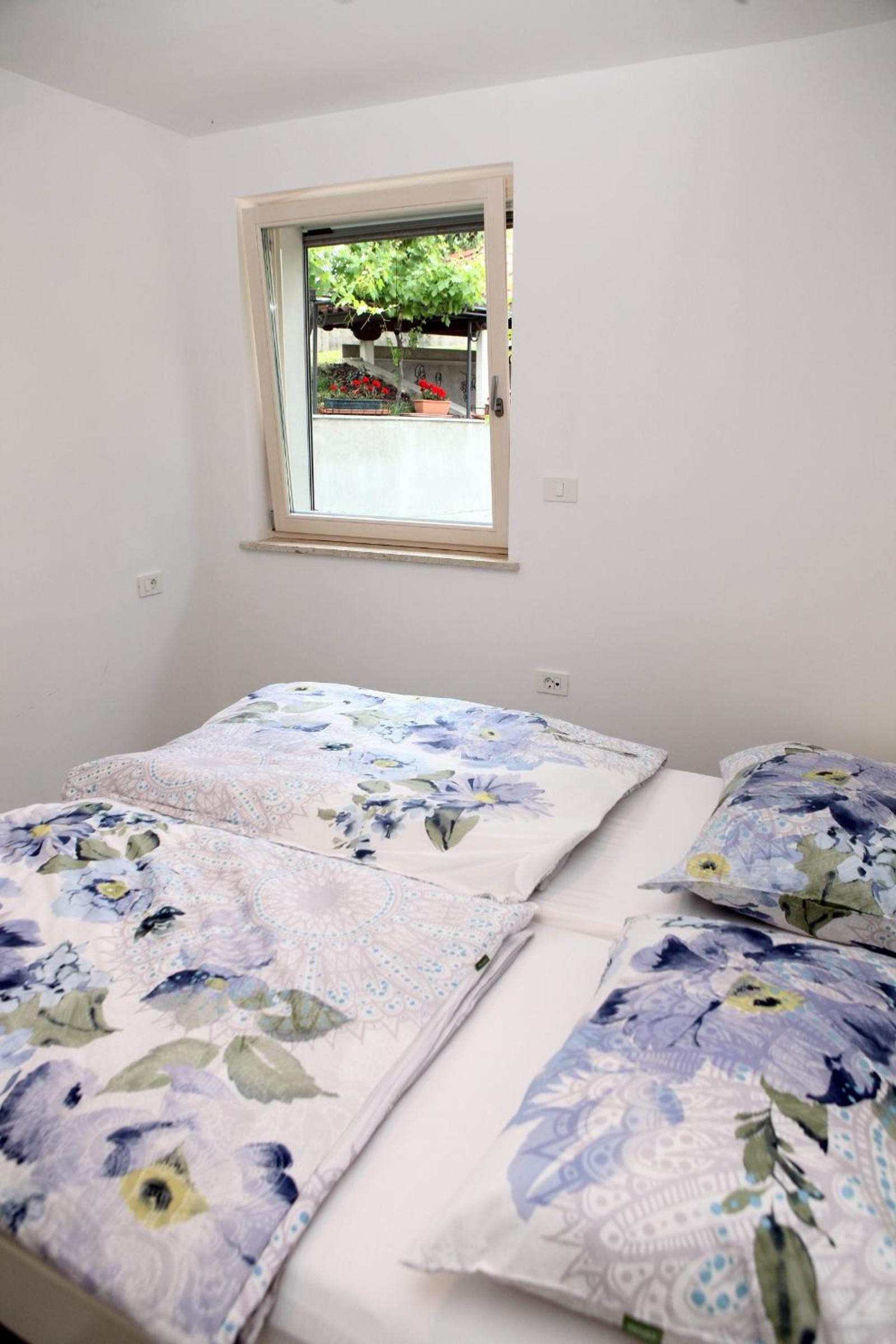 Three-Bedroom Apartment - Photo 14