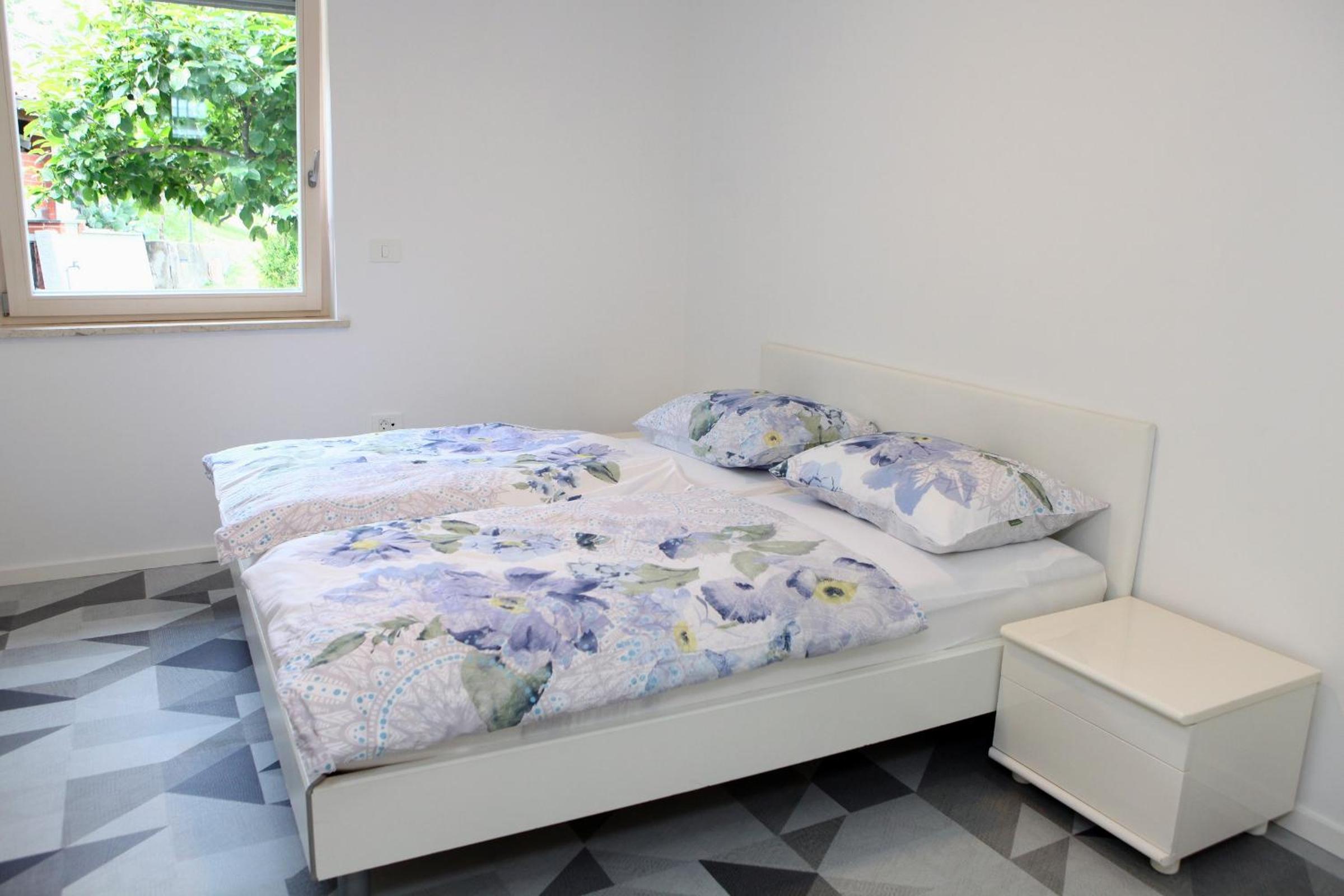 Three-Bedroom Apartment - Photo 7