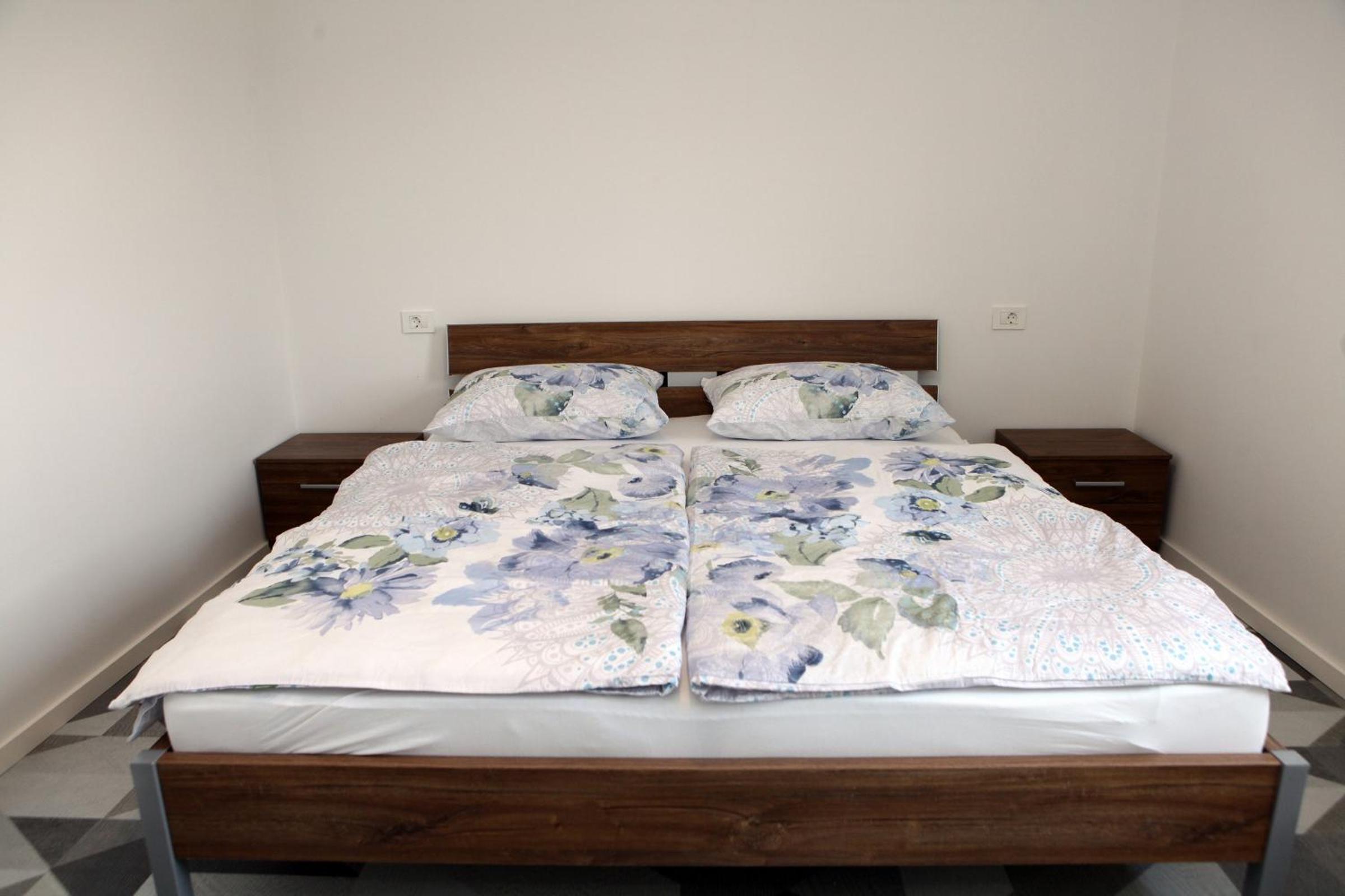 Three-Bedroom Apartment - Photo 5