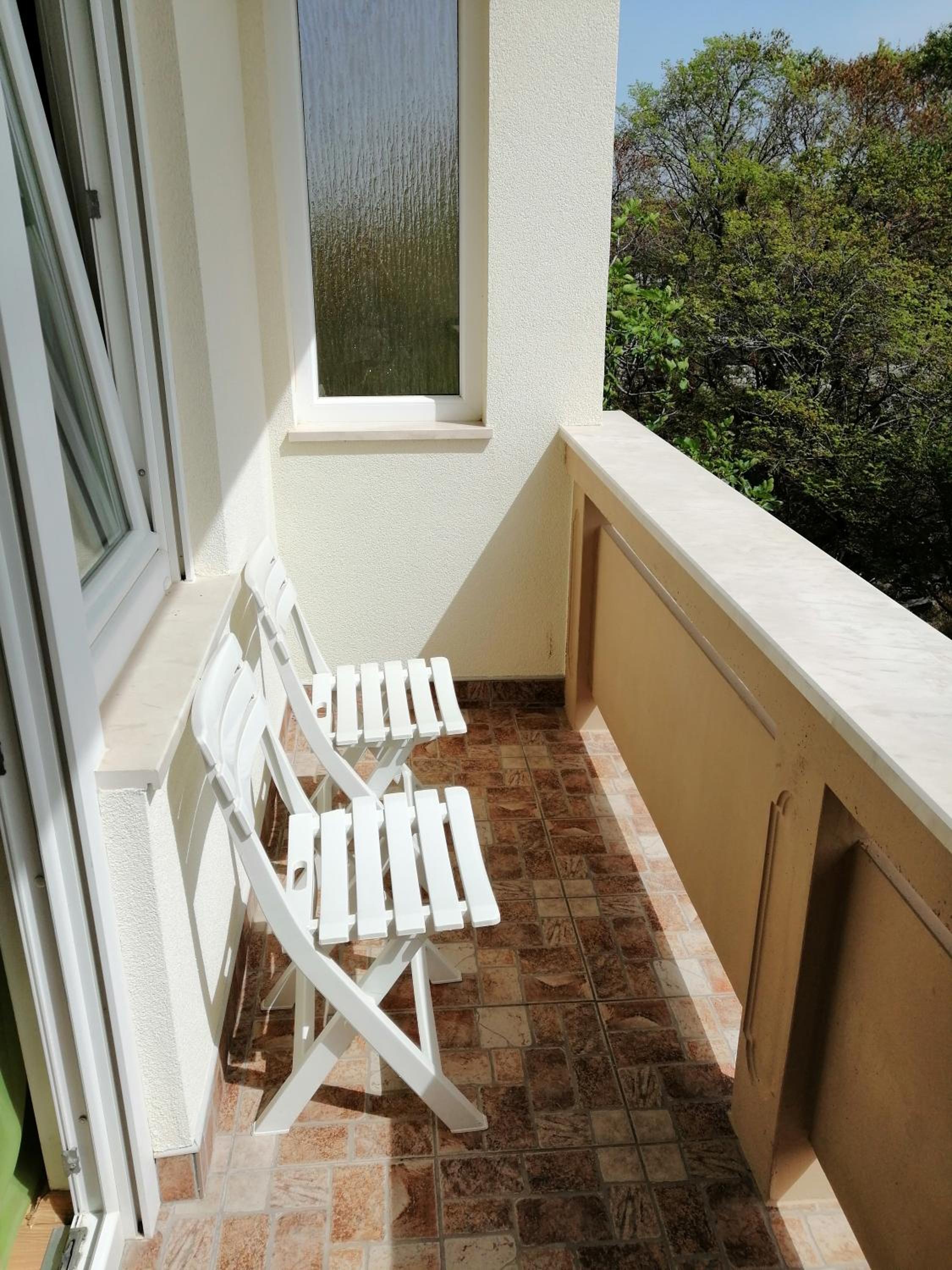 Apartment with Garden View - Photo 2