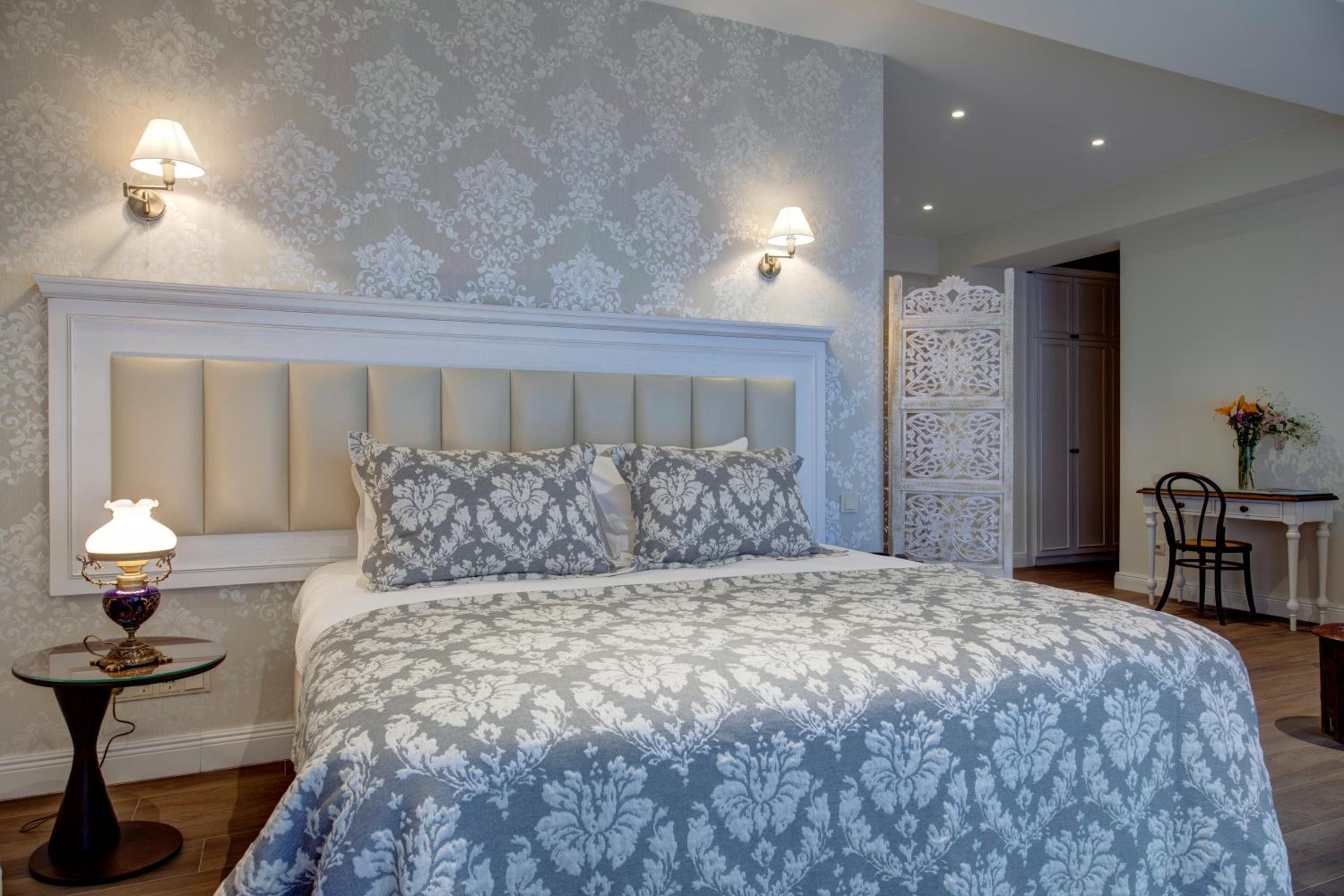 Superior Suite