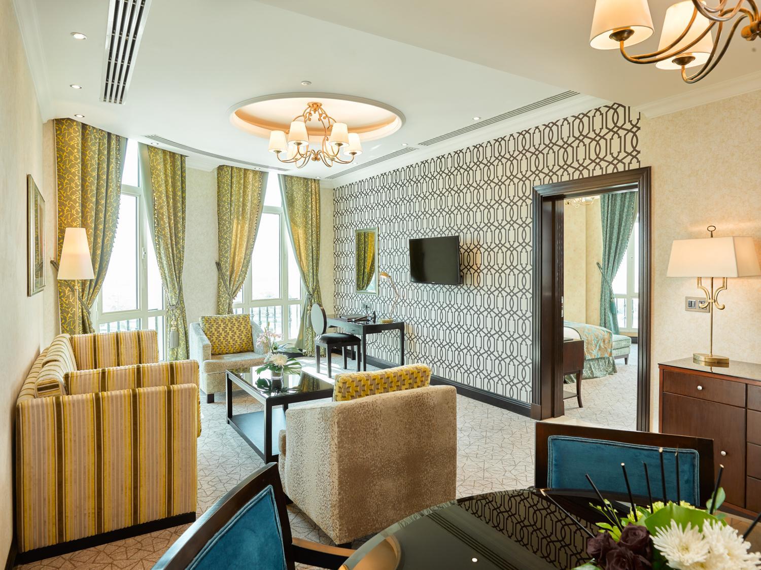 Palace Suite - Photo 5