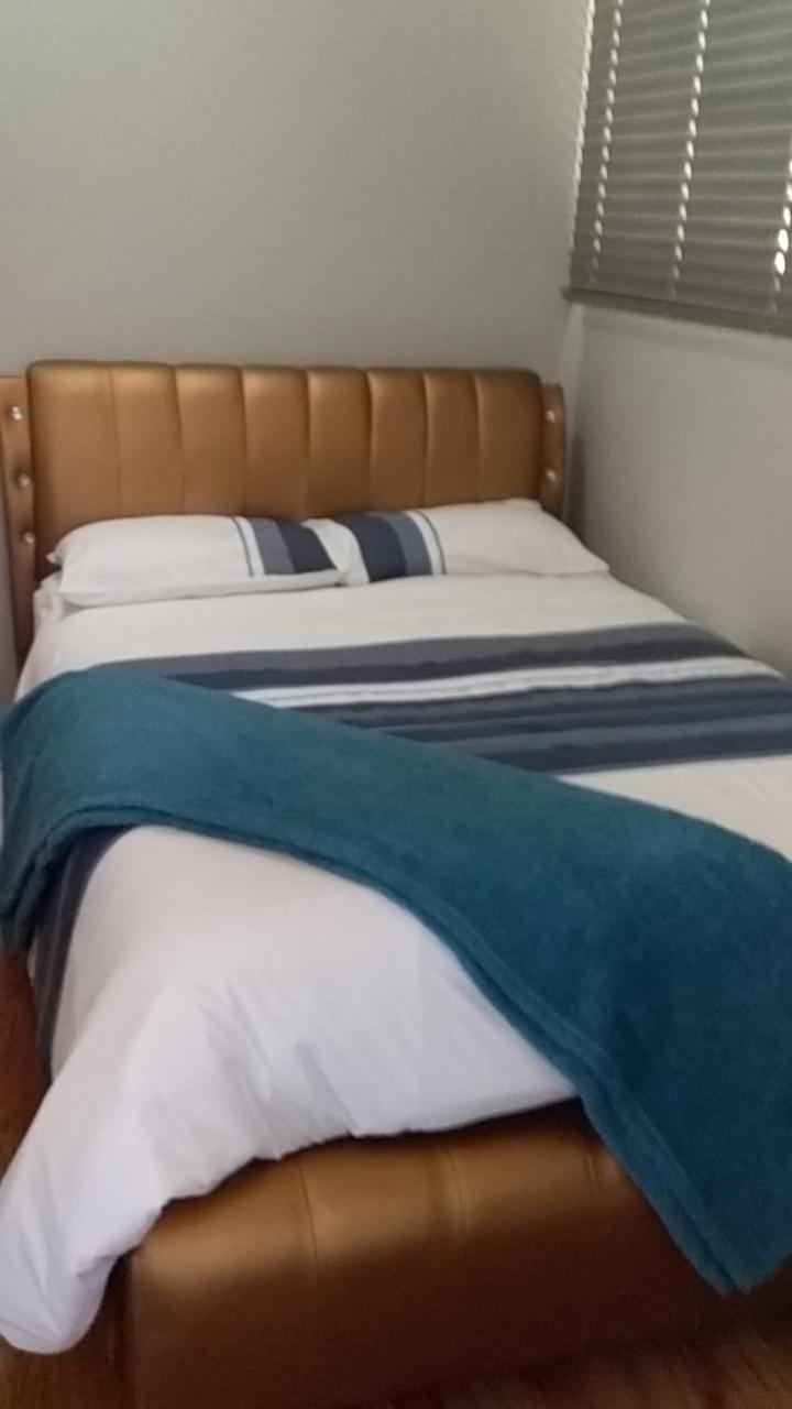 Deluxe Double Room - Photo 31