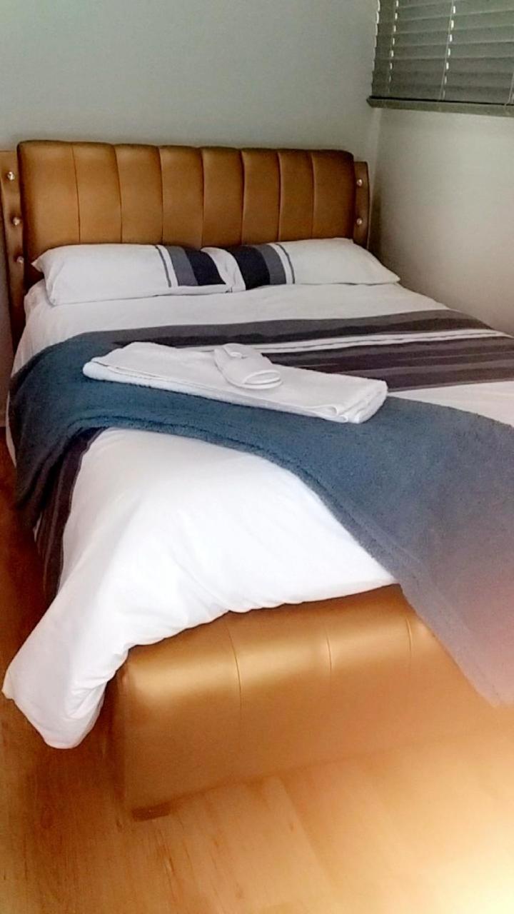 Deluxe Double Room - Photo 16