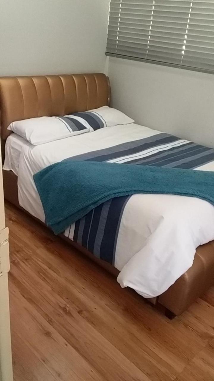 Deluxe Double Room - Photo 20