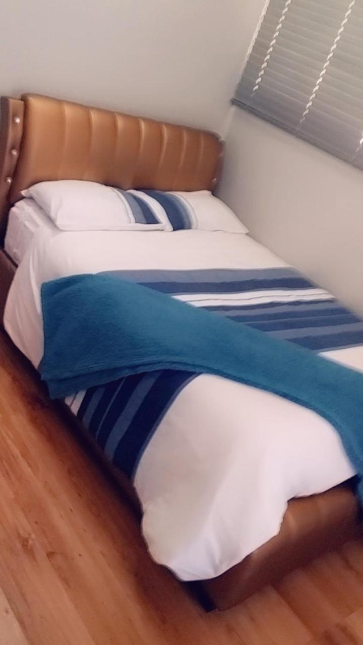 Deluxe Double Room - Photo 33