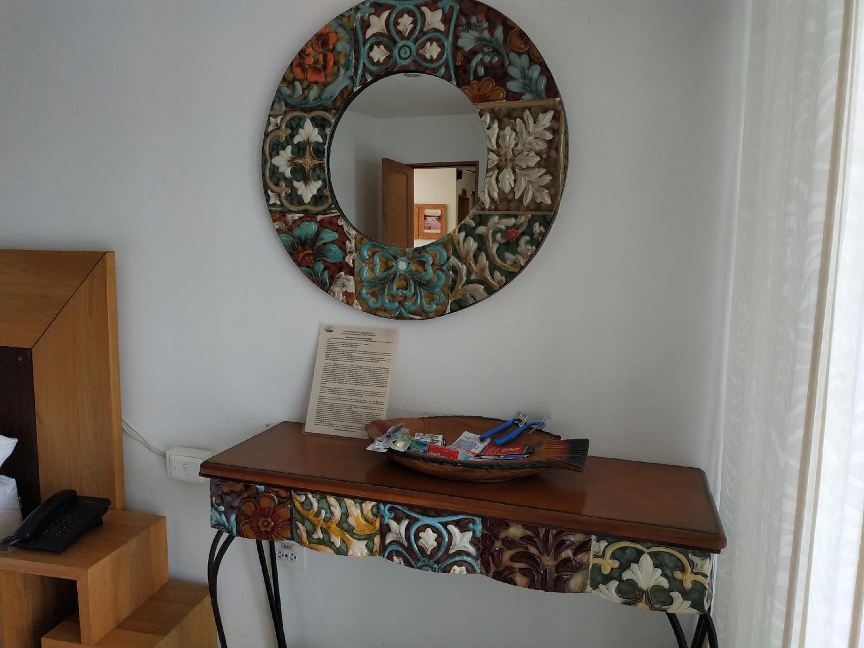 Standard Queen Room