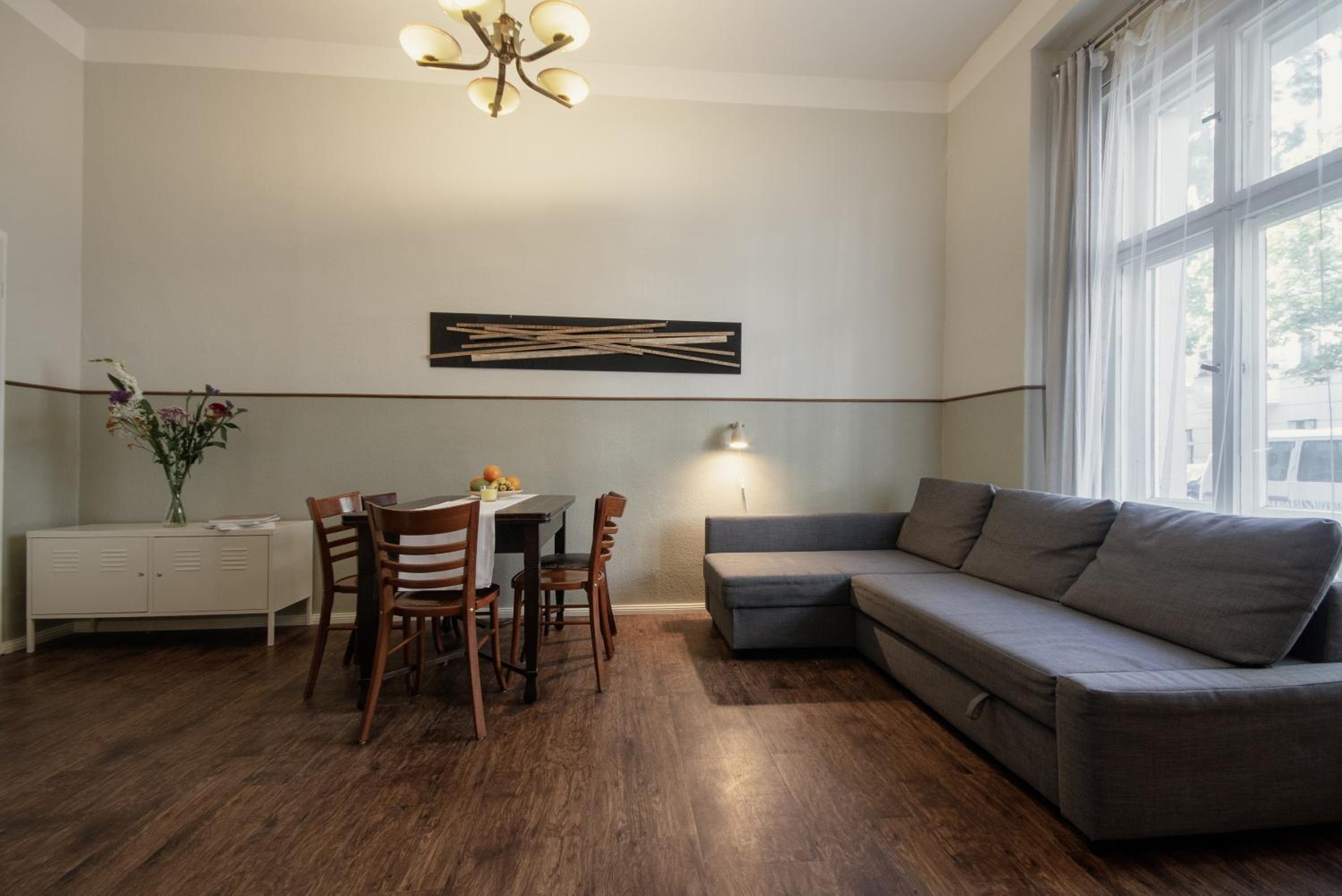 Two-Bedroom Apartment photo 2