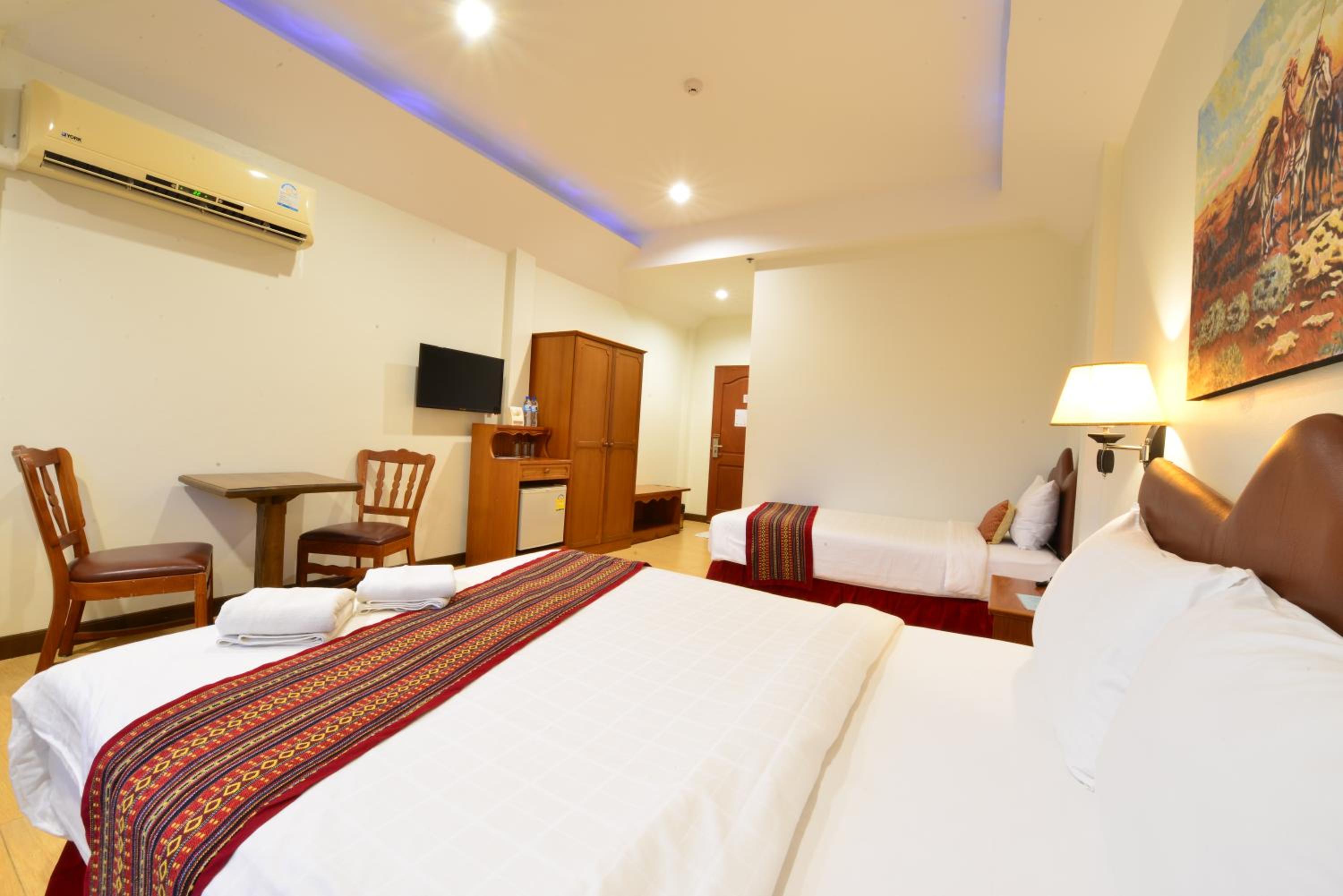 Standard Double Room - Photo 1