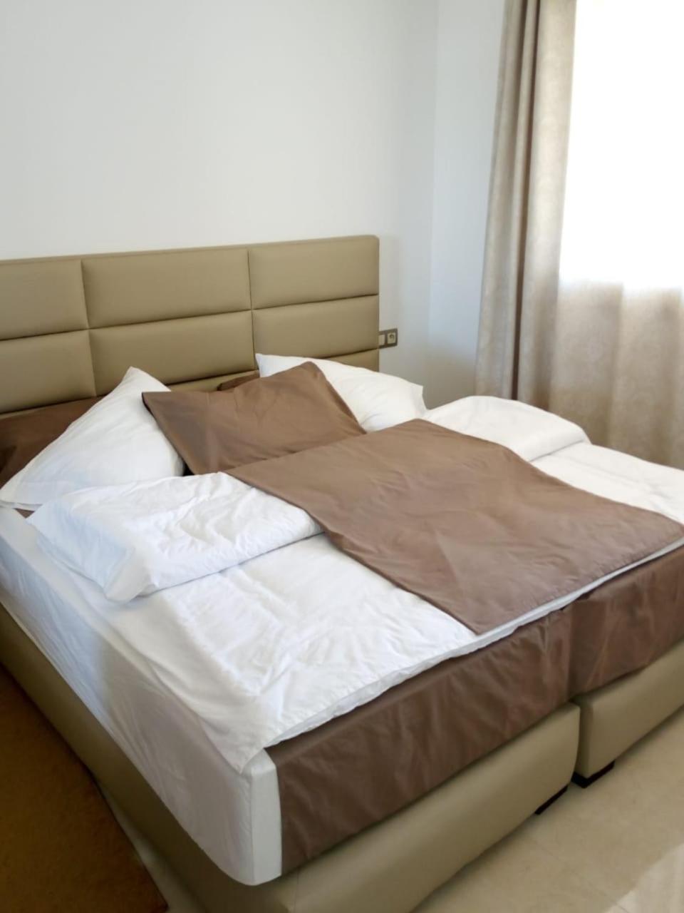 Apartment with Lateral Sea View - Photo 15