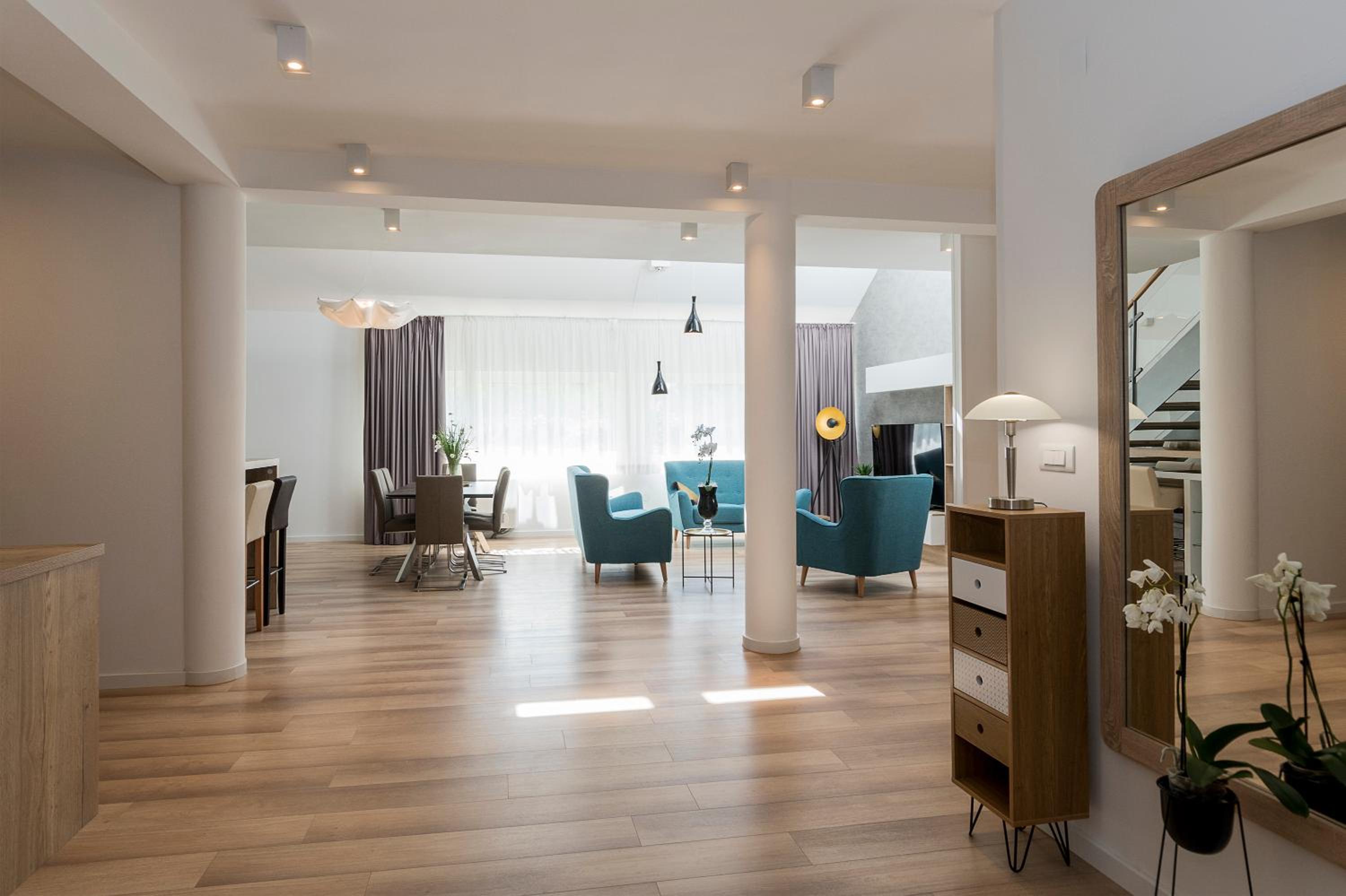 Three-Bedroom Apartment - Photo 14