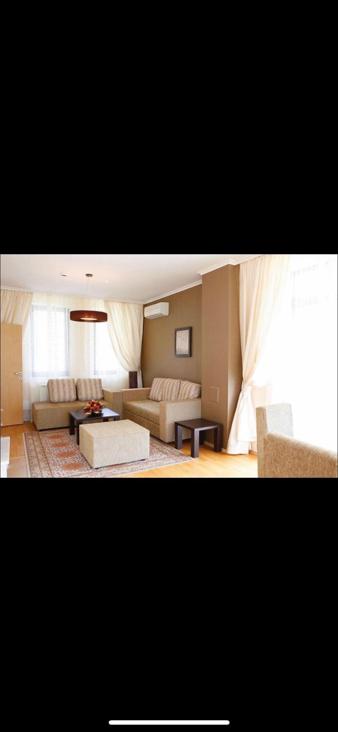 Three-Bedroom House - Photo 8