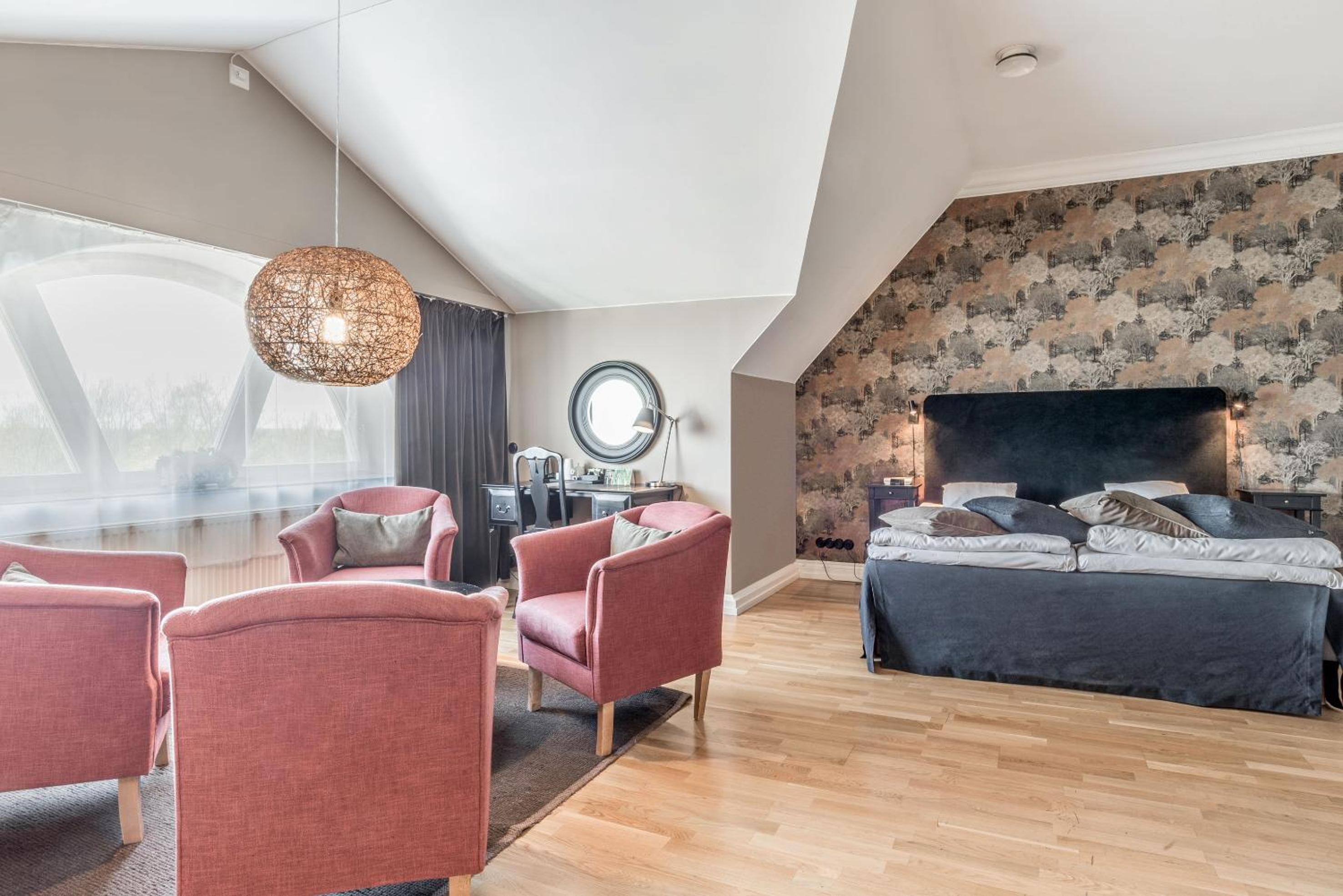 Mini Suite - Photo 3