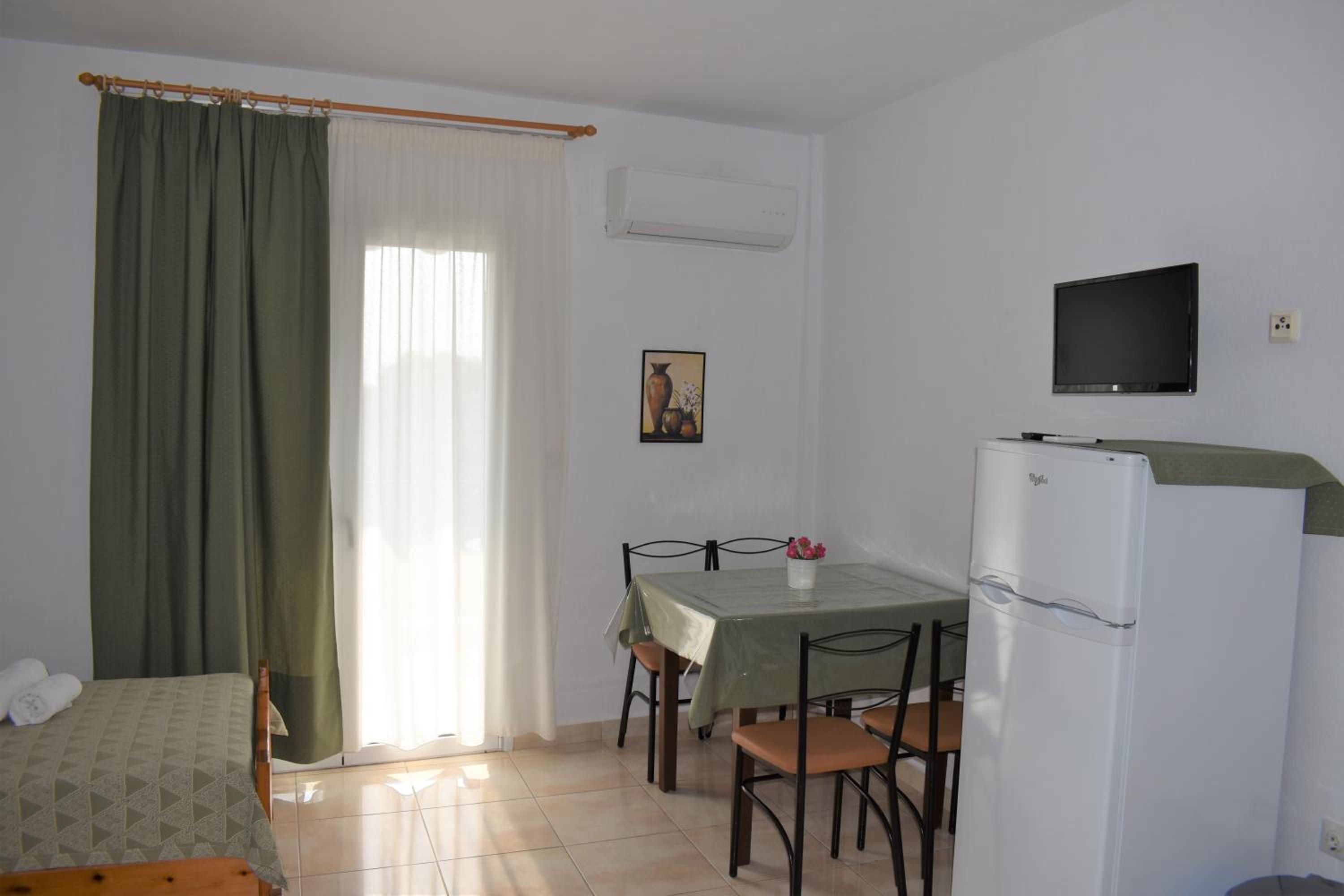 One-Bedroom Apartment (4 Adults) photo 1