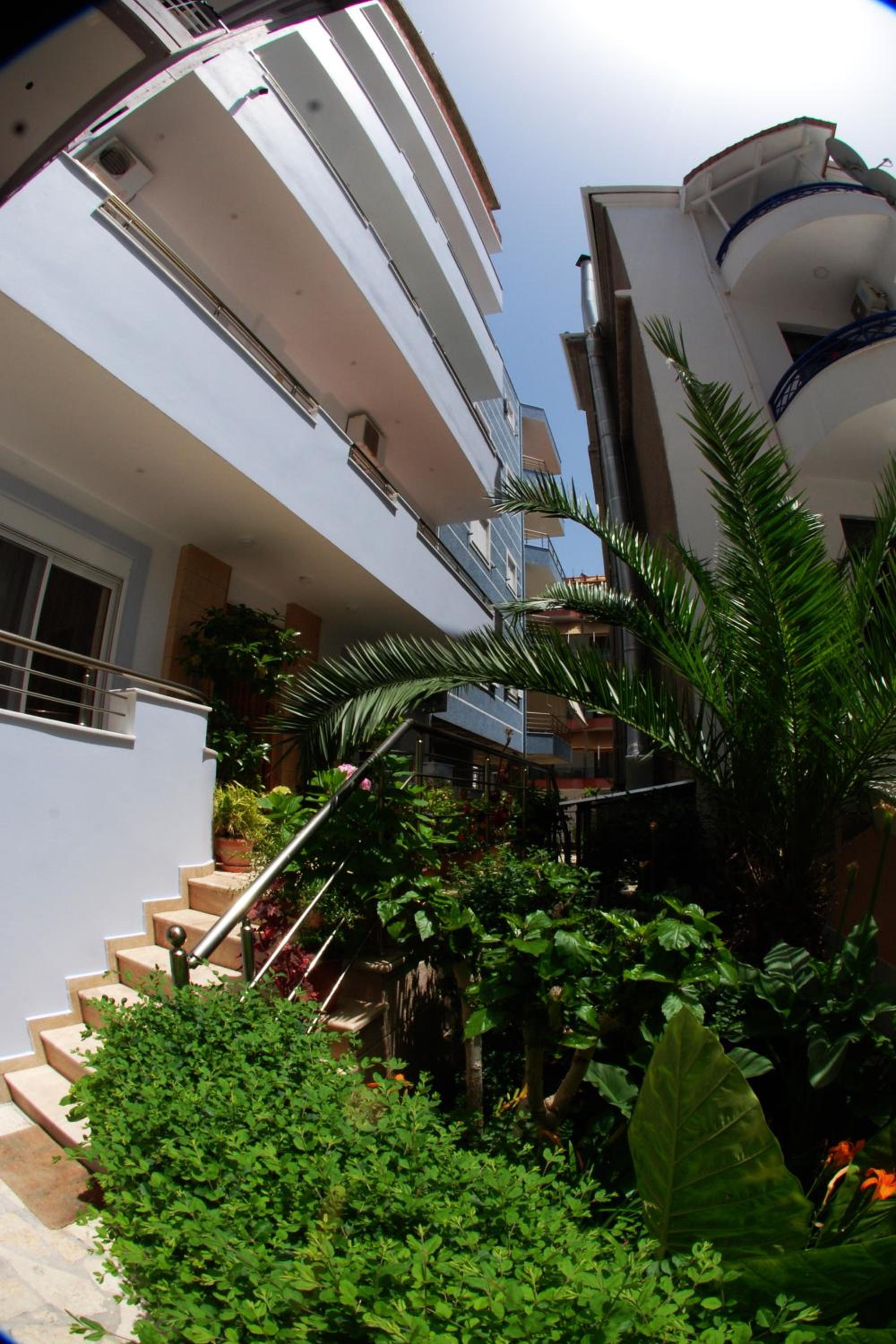 Standard Triple Room with Sea View