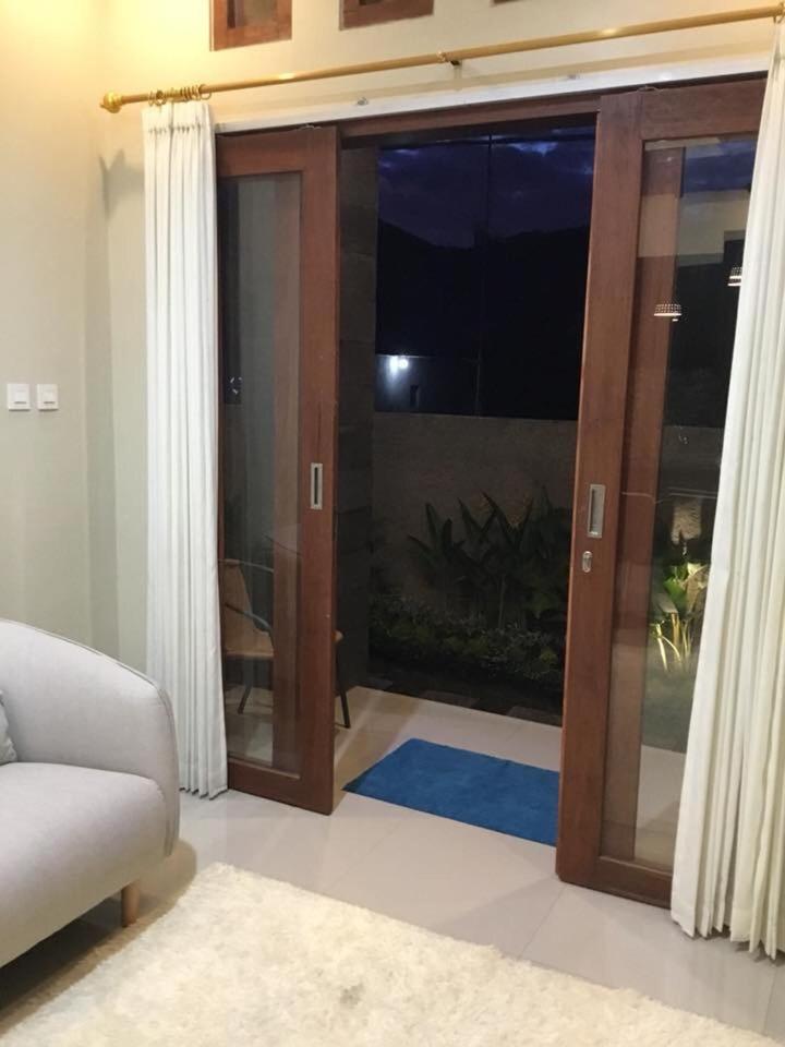 King Room with Lake View - Photo 13
