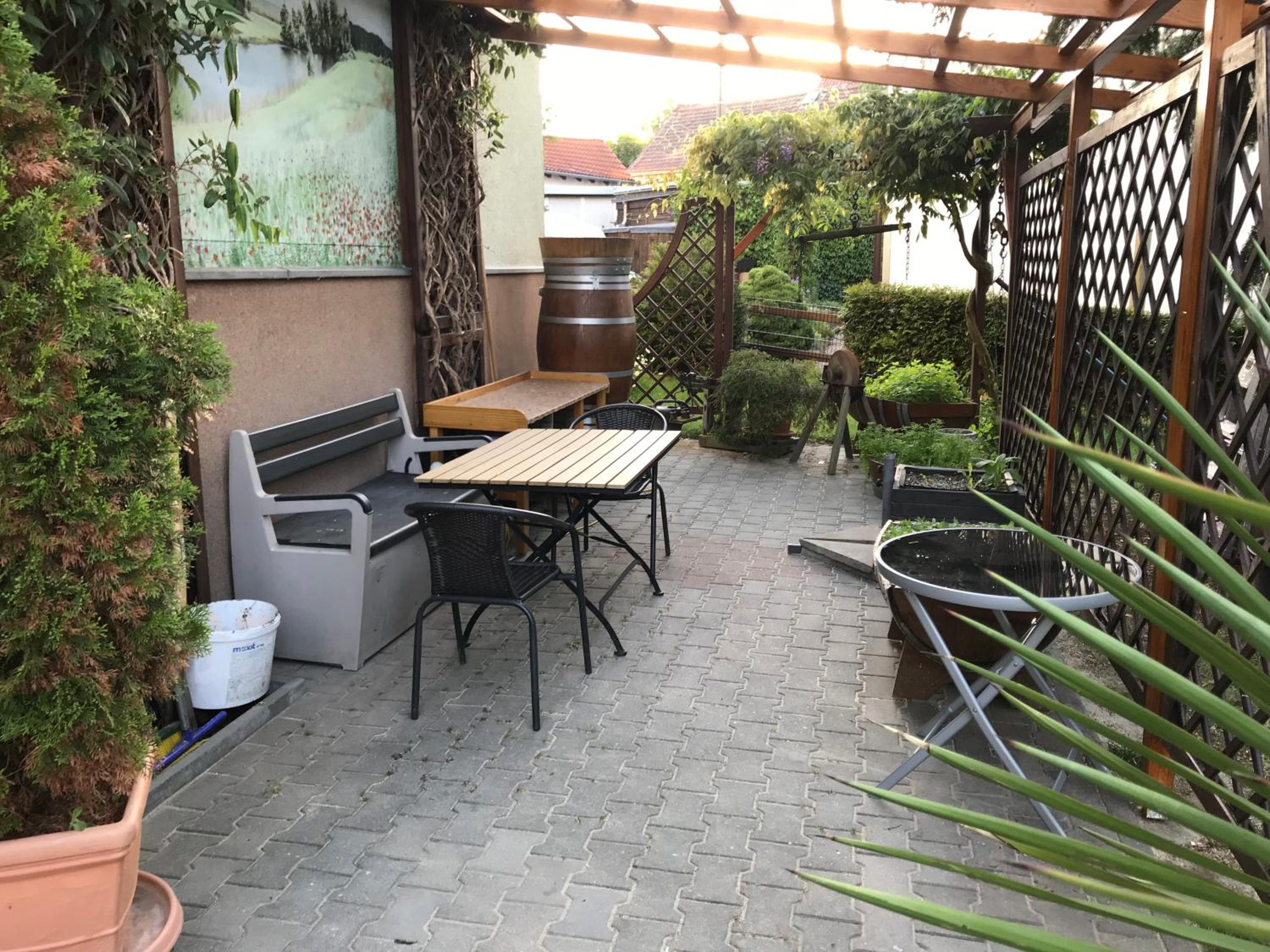 Double or Twin Room with Garden View photo 3