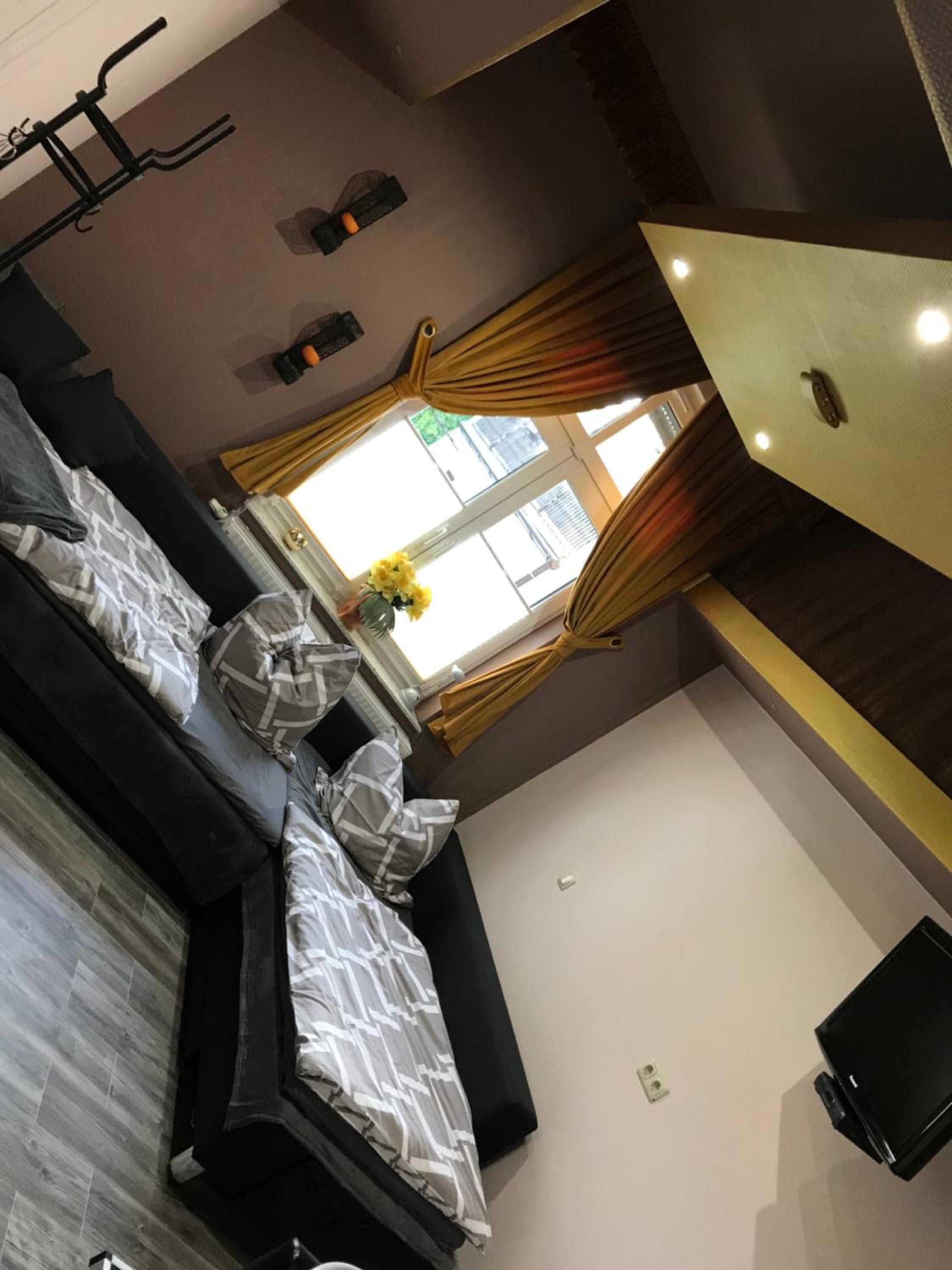 Double or Twin Room with Garden View photo 1