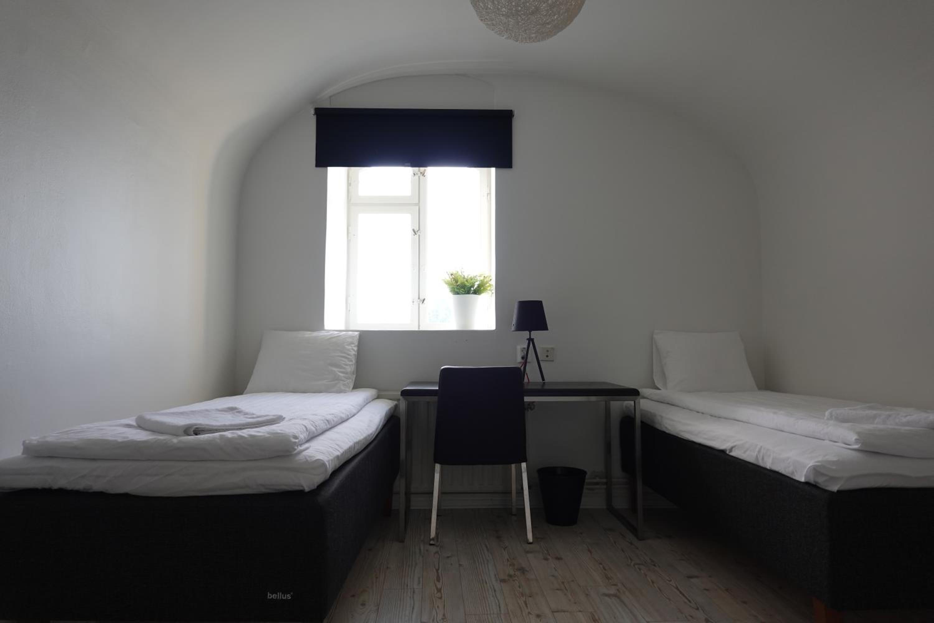 Twin Room with Shared Bathroom and Lake View photo 1
