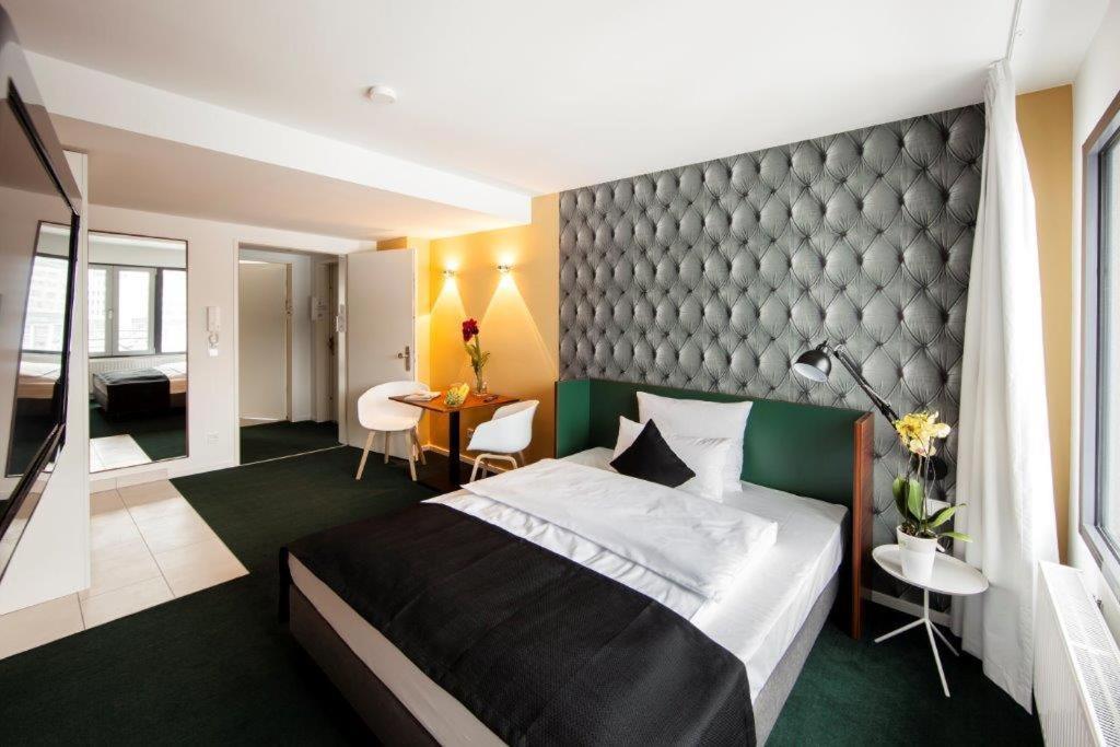Business Apartment