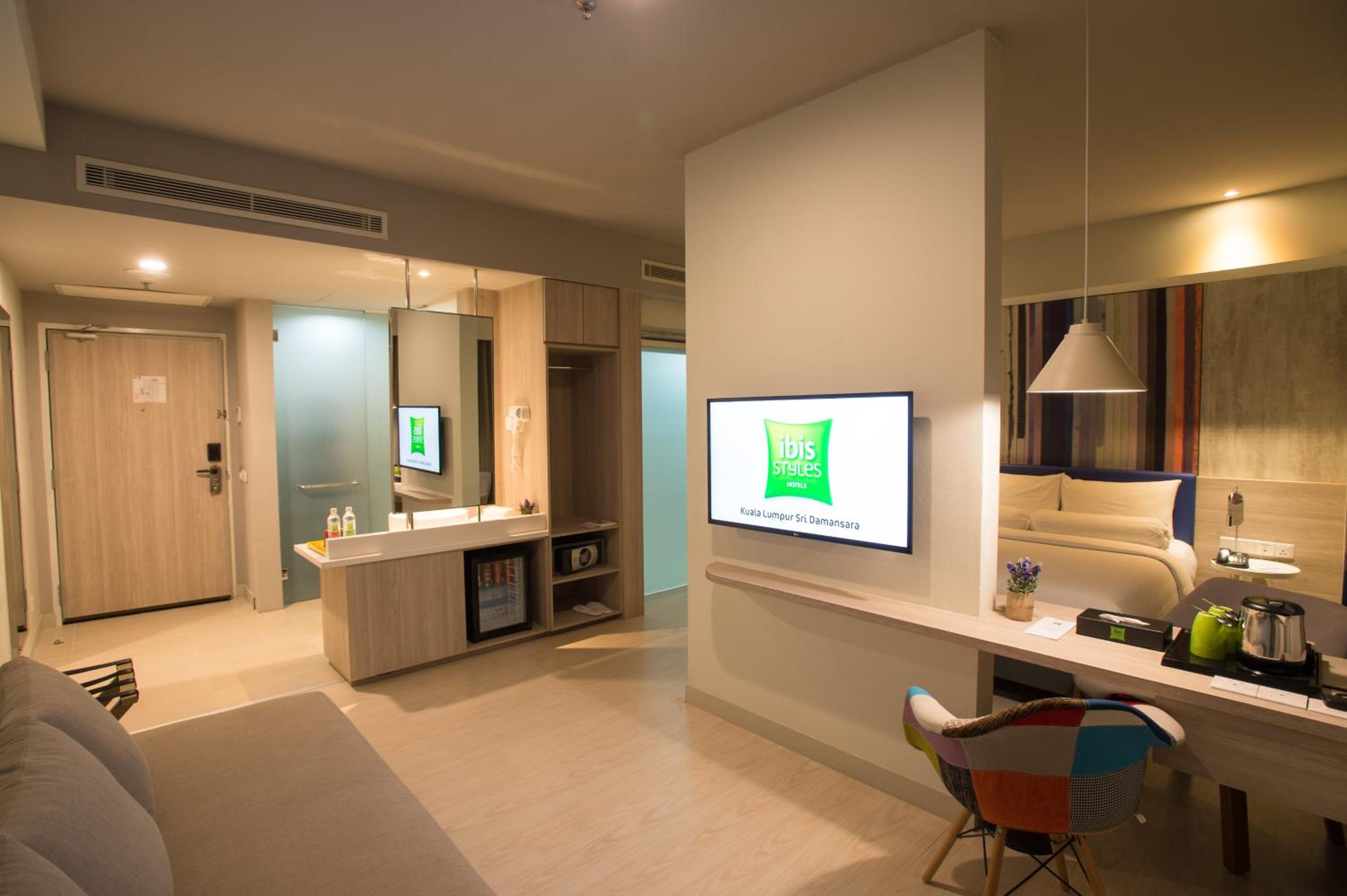 Family Queen Suite with Sofa Bed
