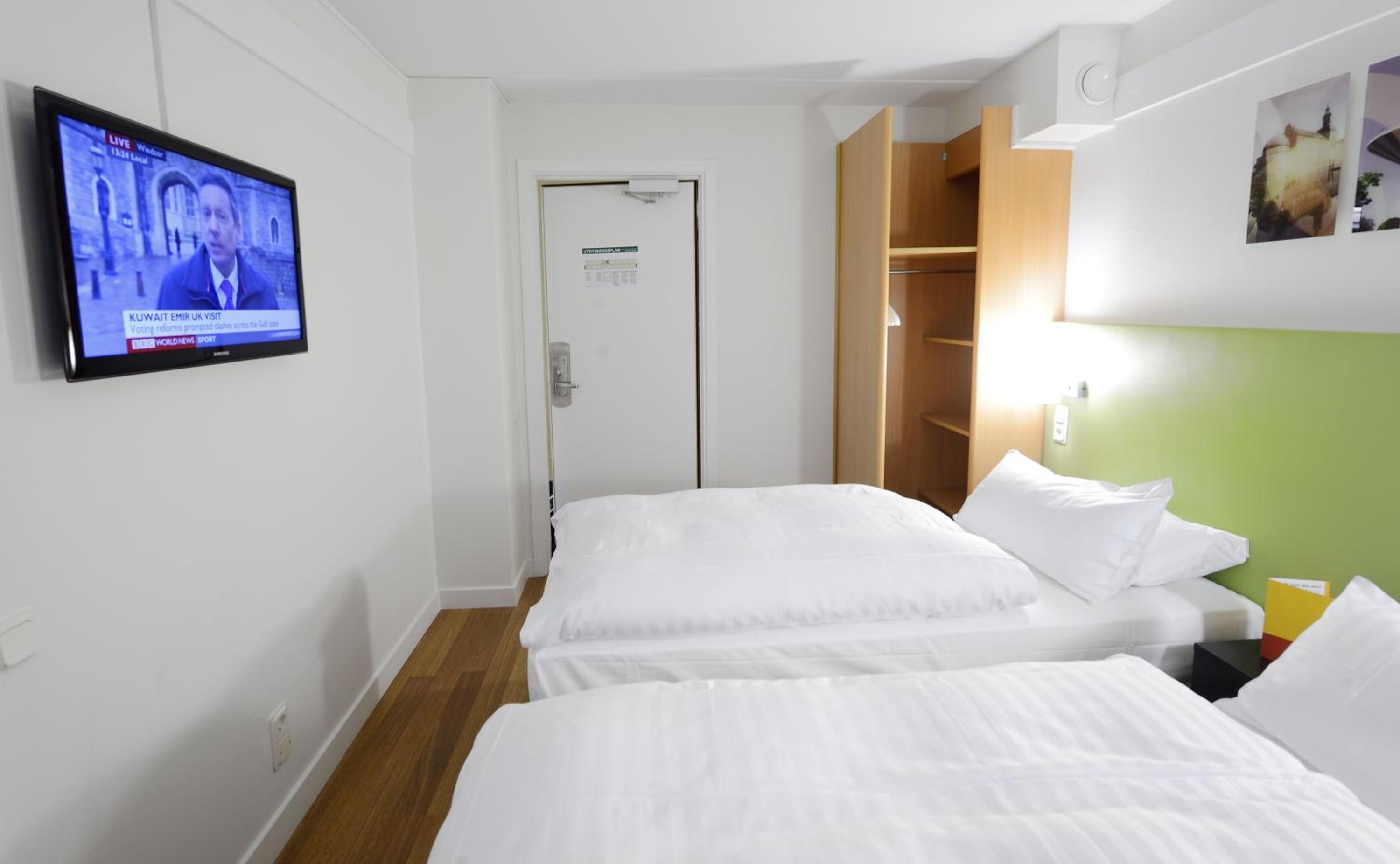 Good Morning Twin Room - Photo 1