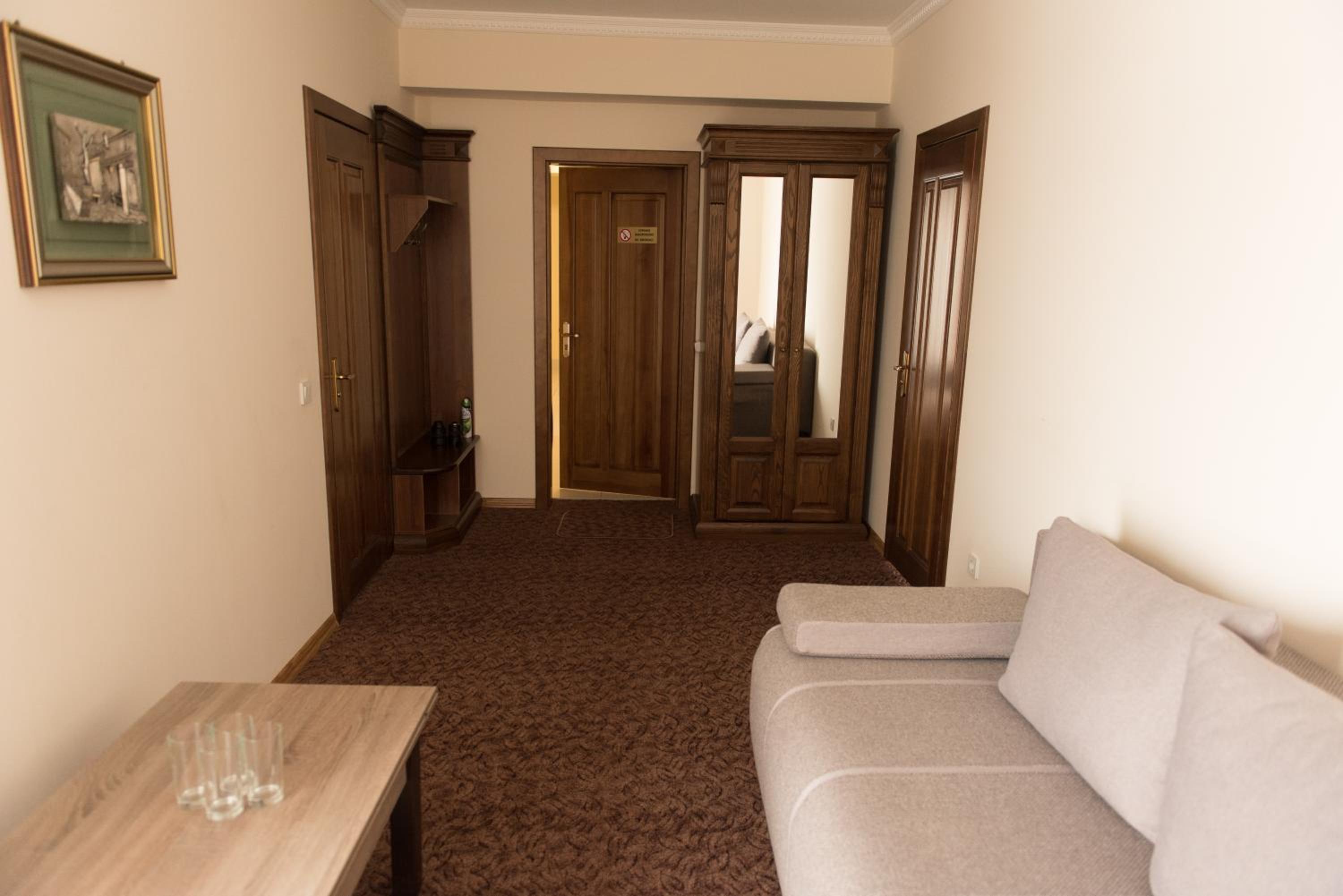 Standard Triple Room photo 3