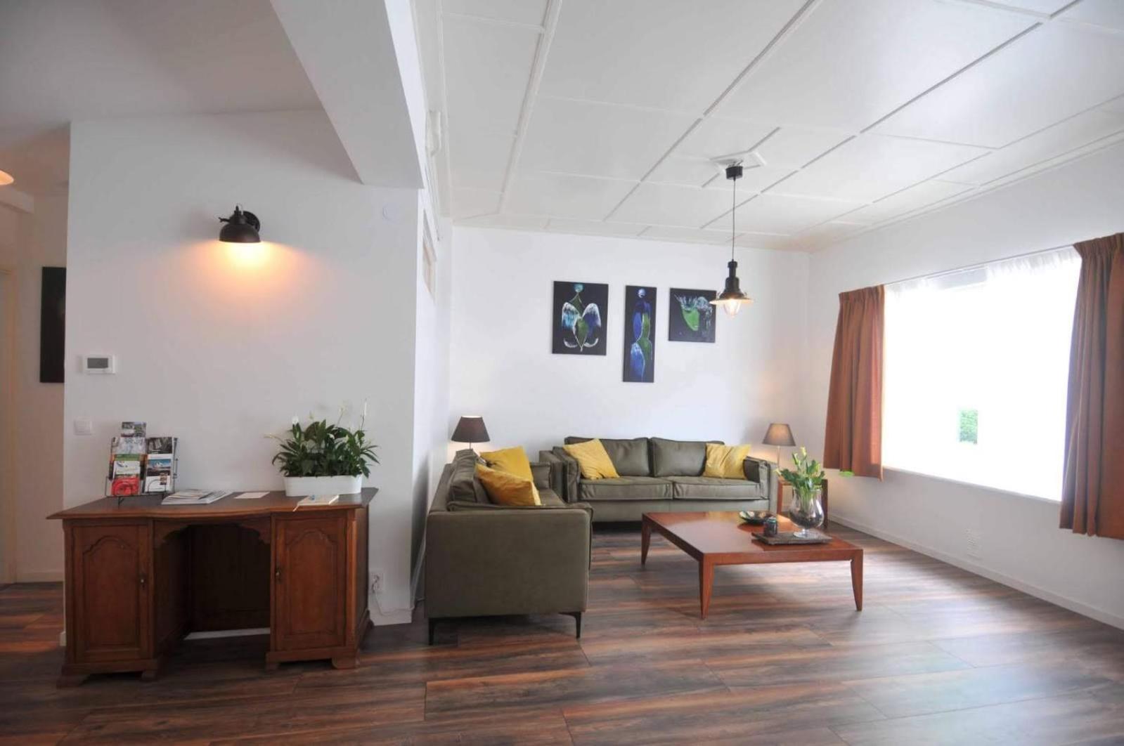 Two-Bedroom Apartment - Photo 9