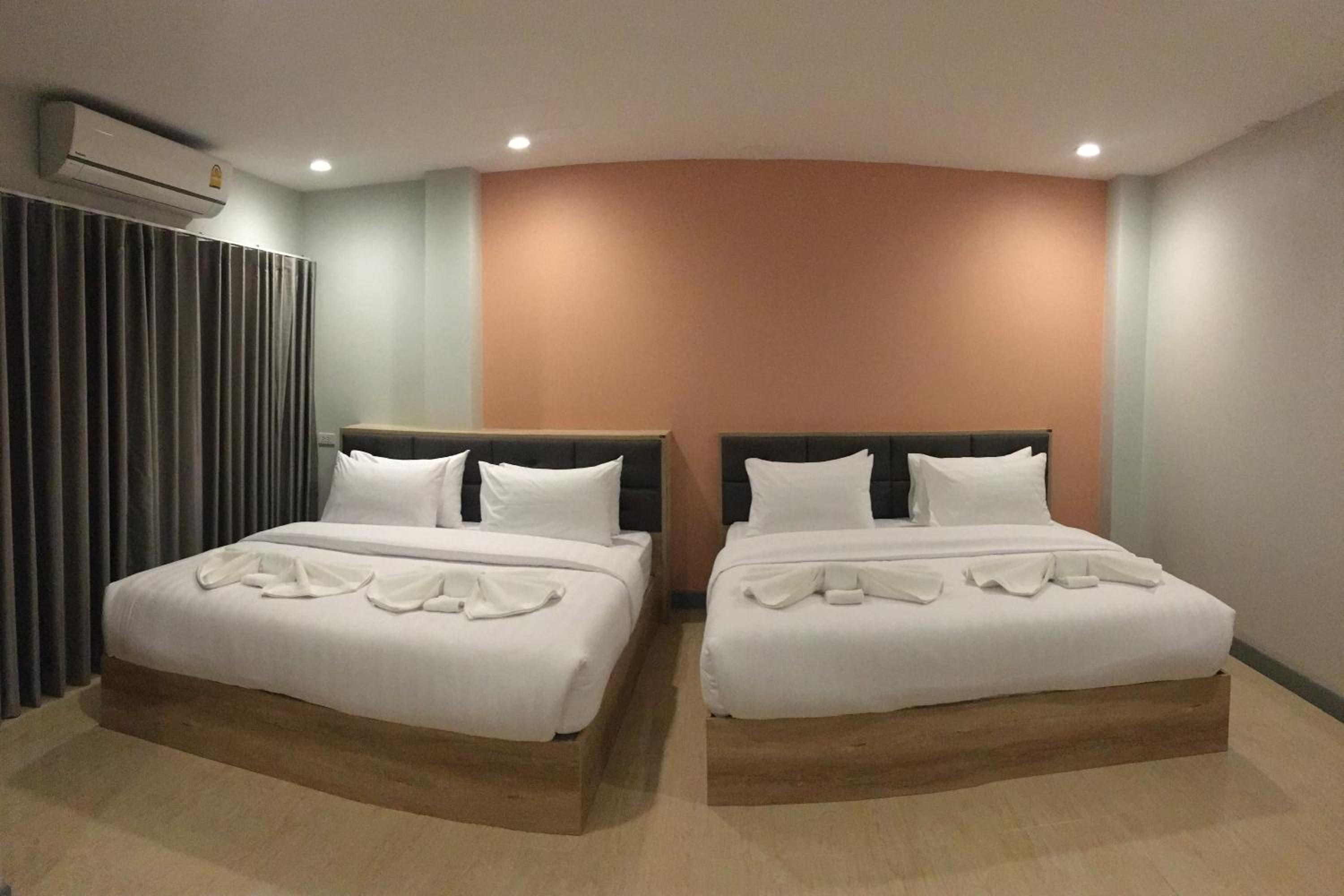 Family Double Room - Photo 1