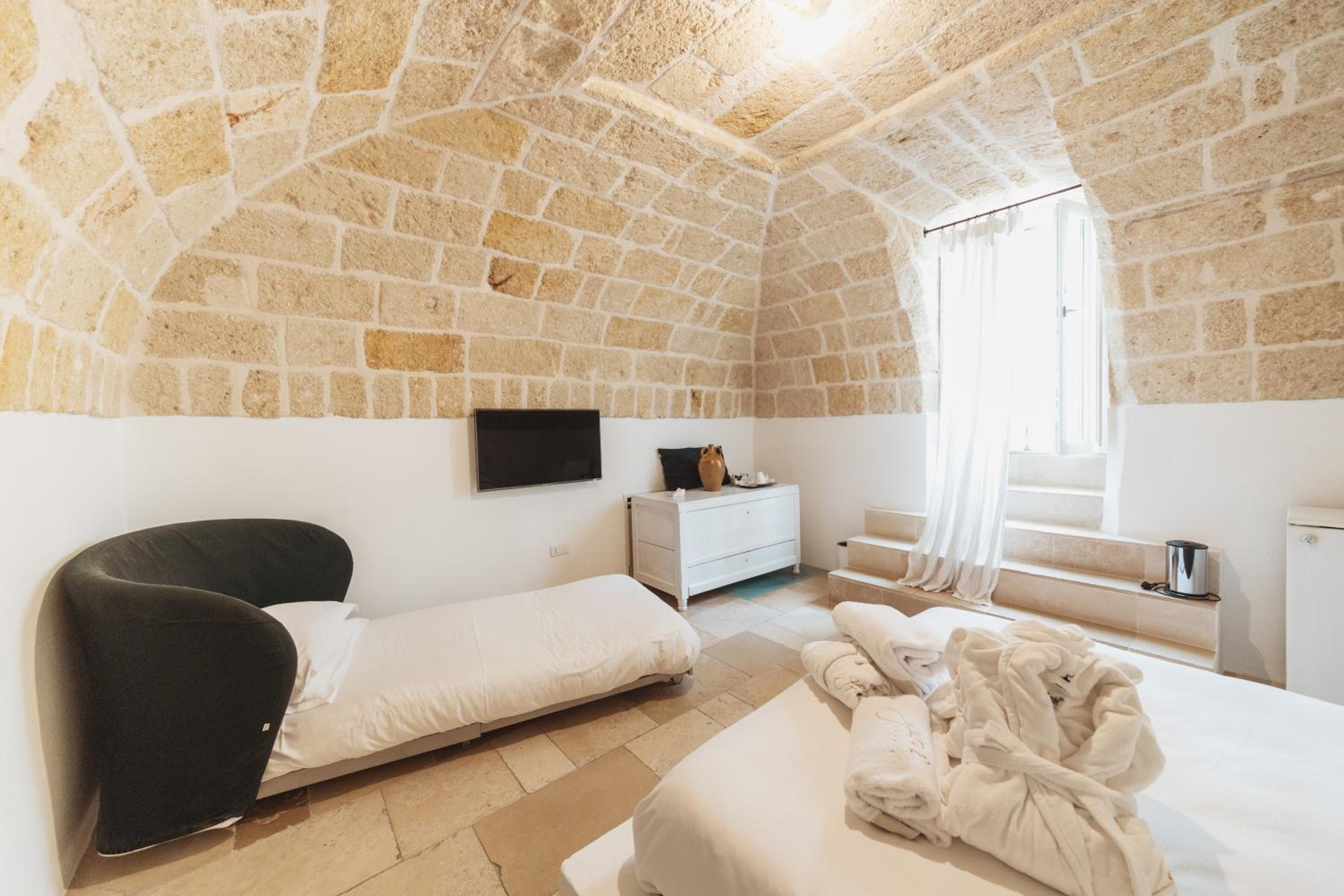 Triple Room - Photo 1