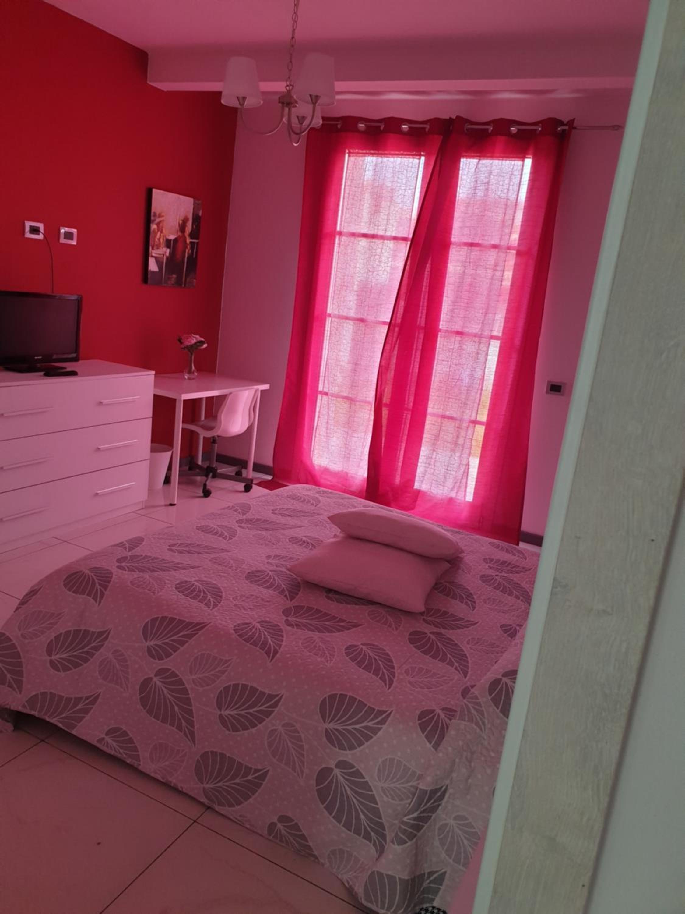 Triple Room with Private External Bathroom - Photo 20