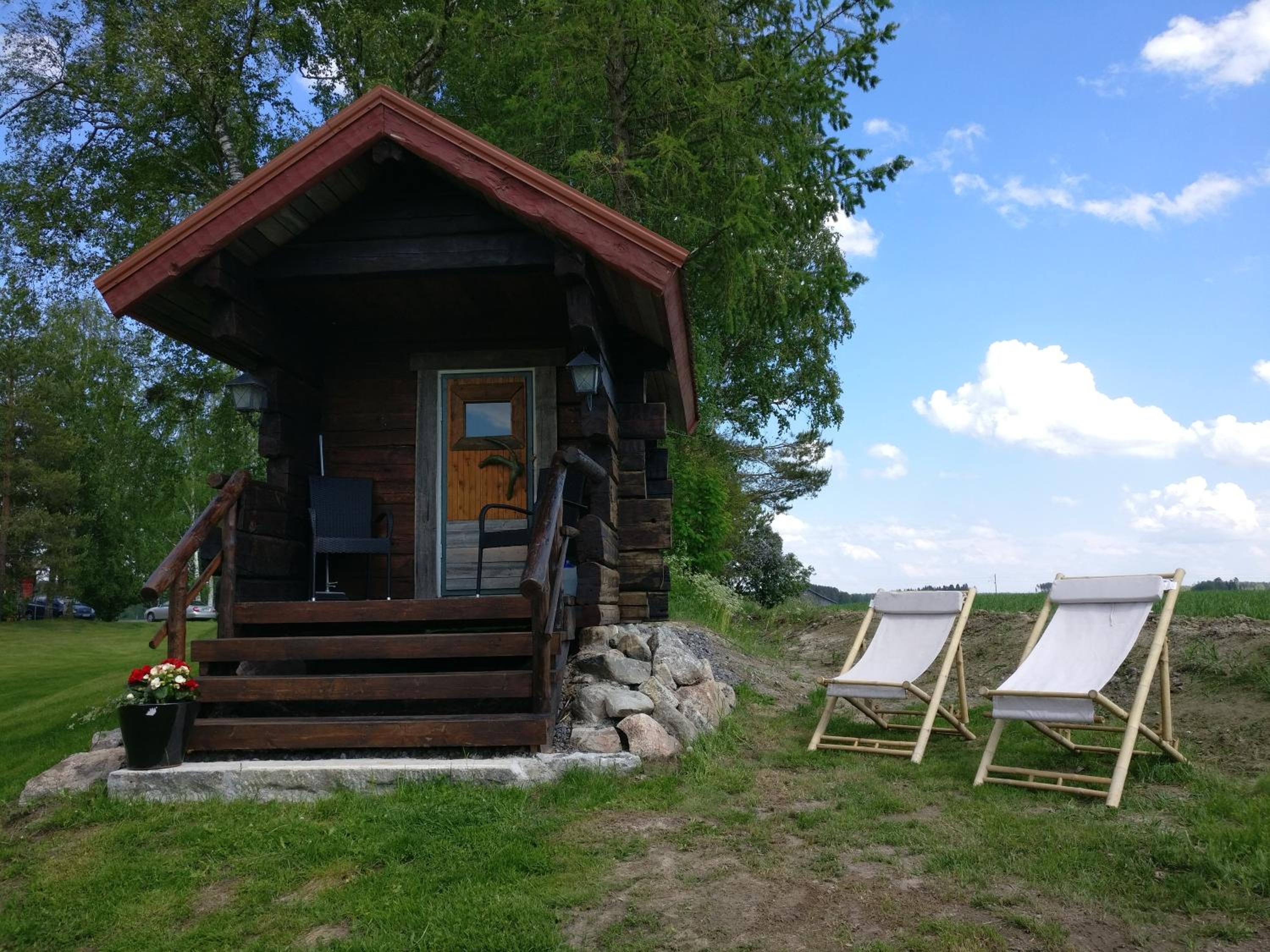 Bungalow - Water Front  - Photo 7