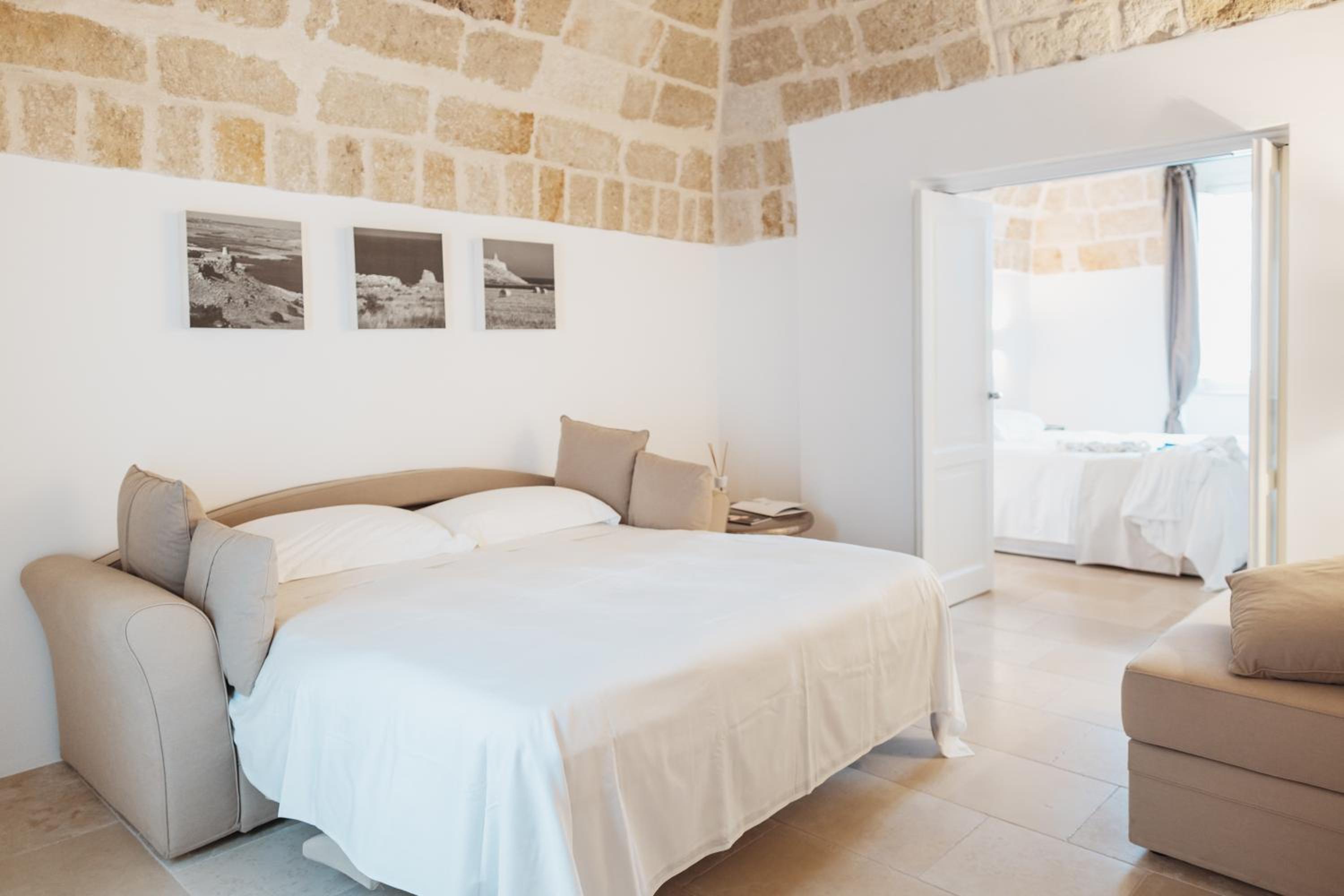 Suite - Photo 6