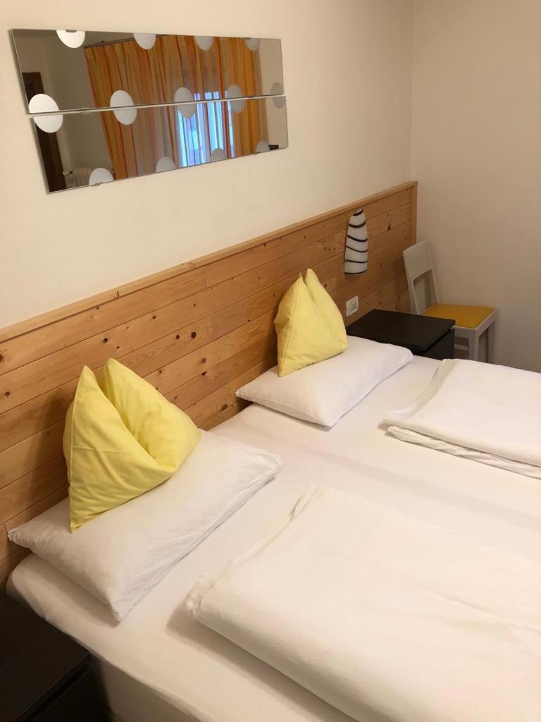 Standard Double Room - Photo 1