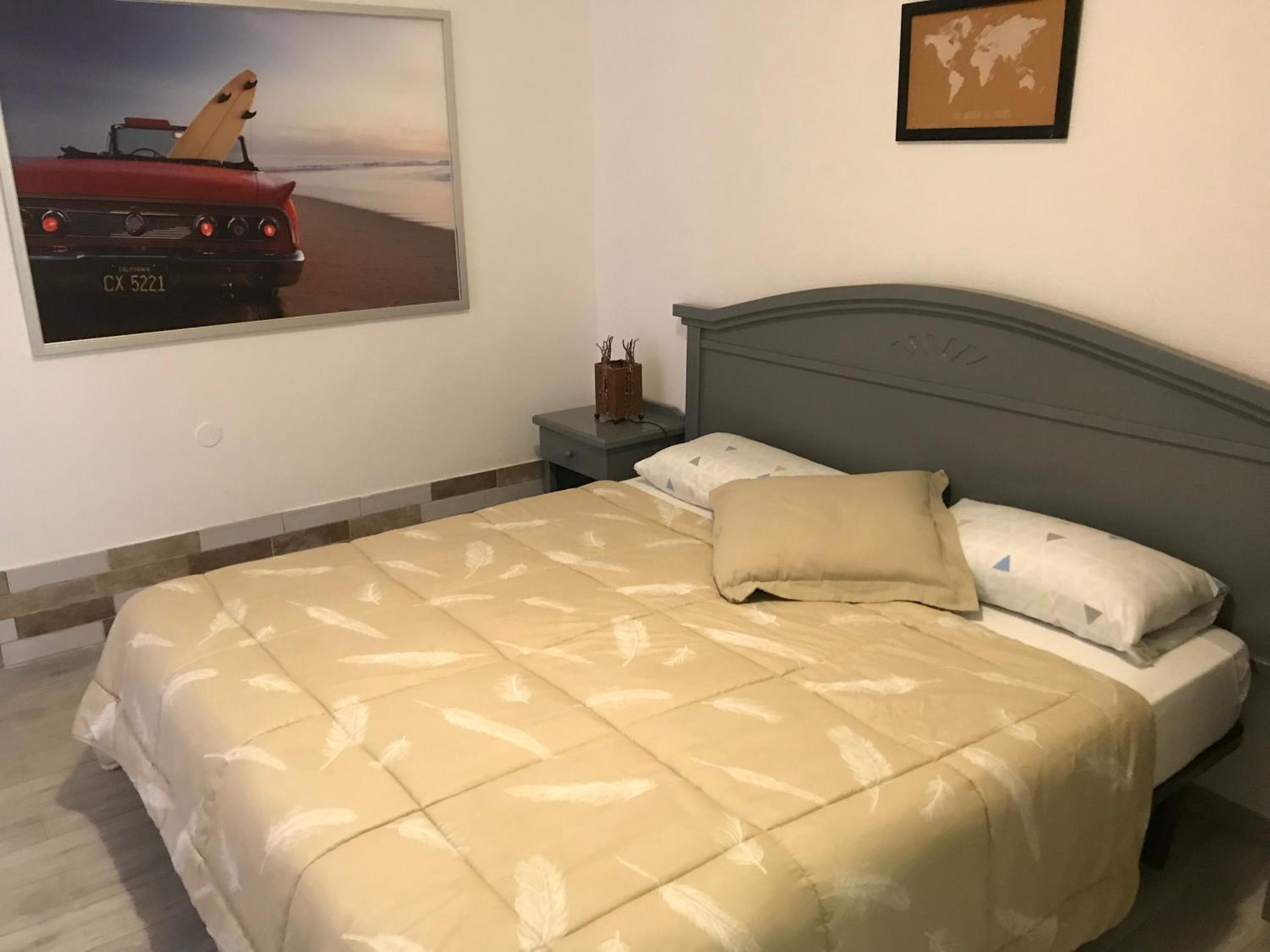 Studio Apartment - Photo 6