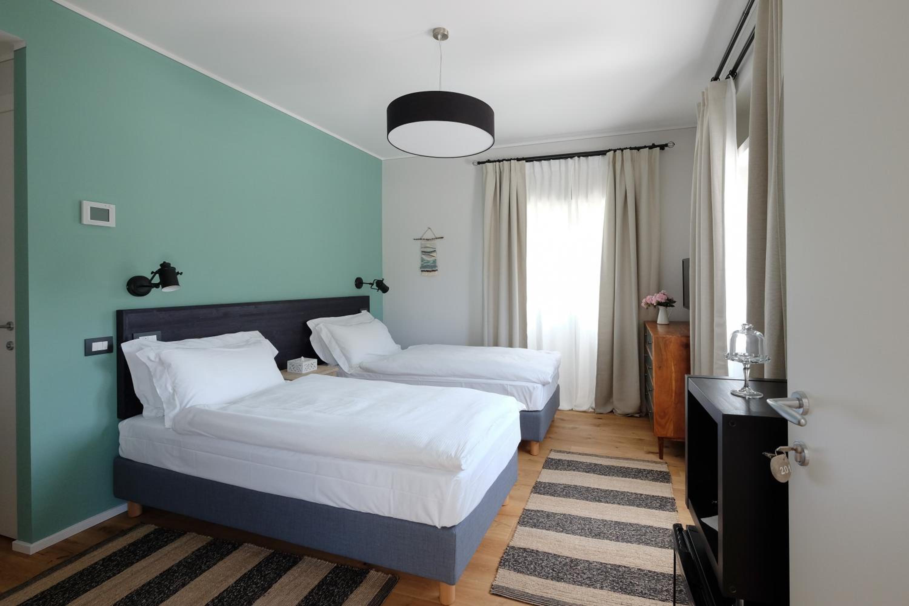 Superior Double or Twin Room with Lake View