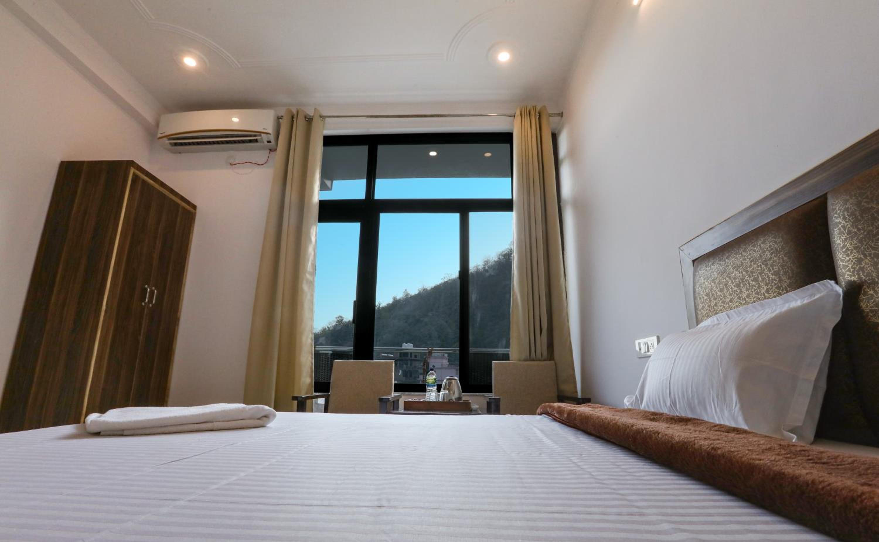 Deluxe Double Room with Balcony
