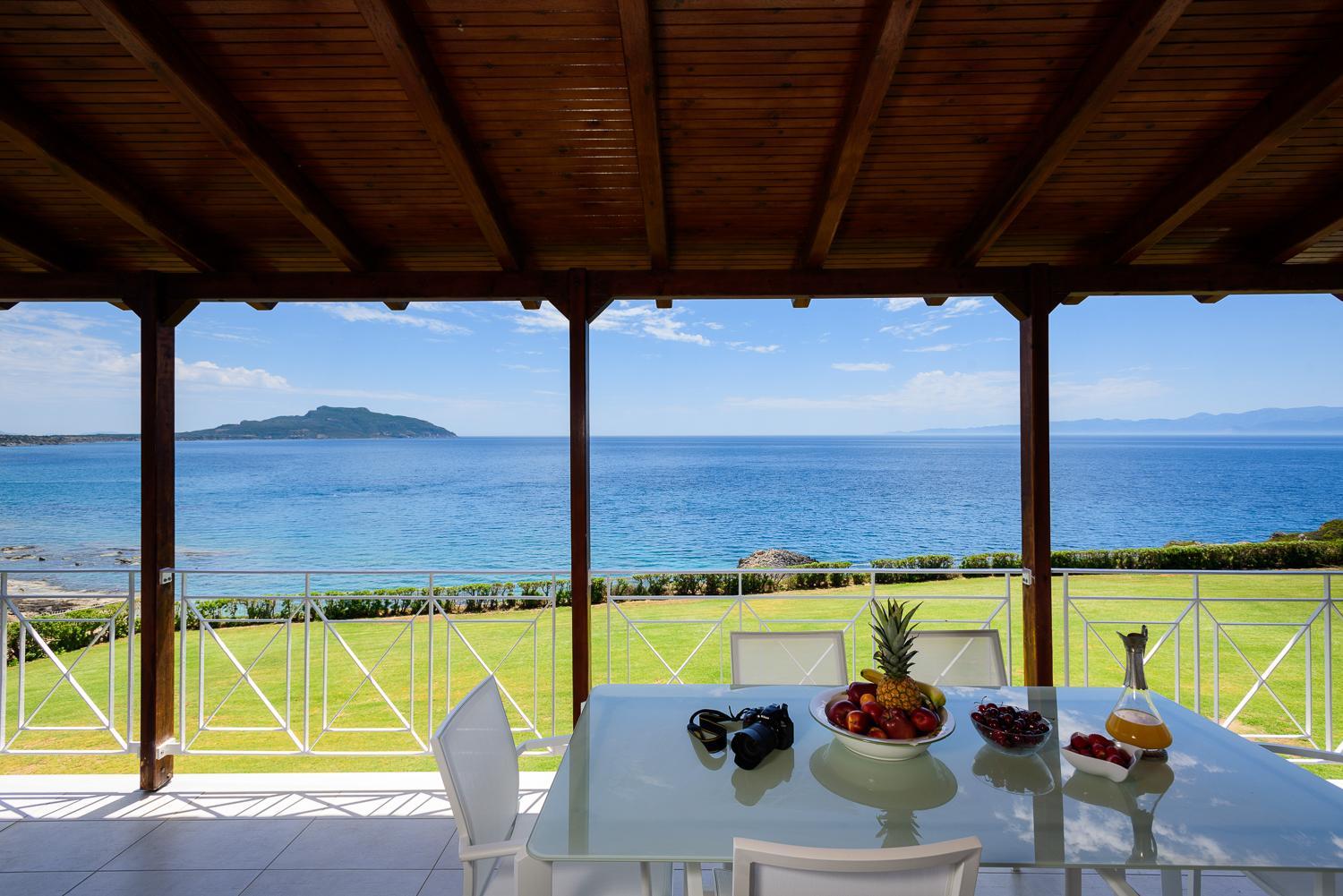 Apartment with Sea View - Photo 25
