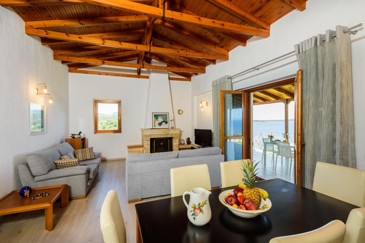 Apartment with Sea View - Photo 36