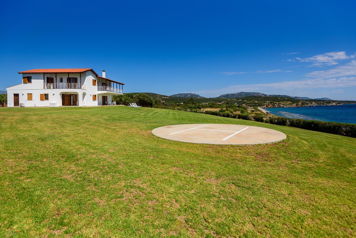 Apartment with Sea View - Photo 24