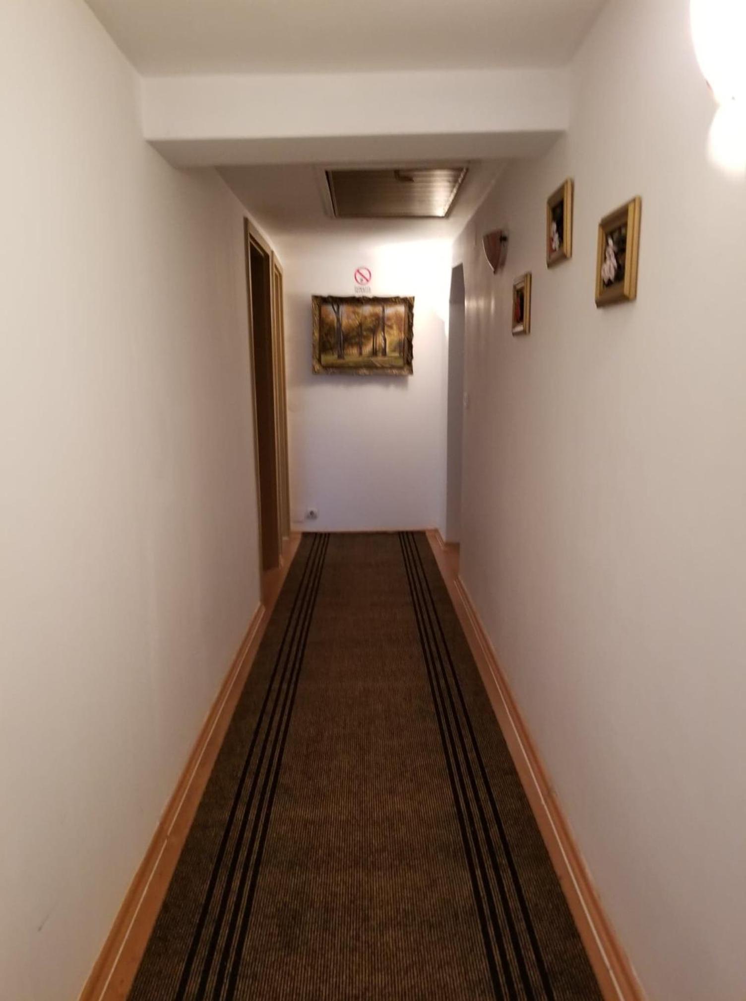 Classic Twin Room photo 1