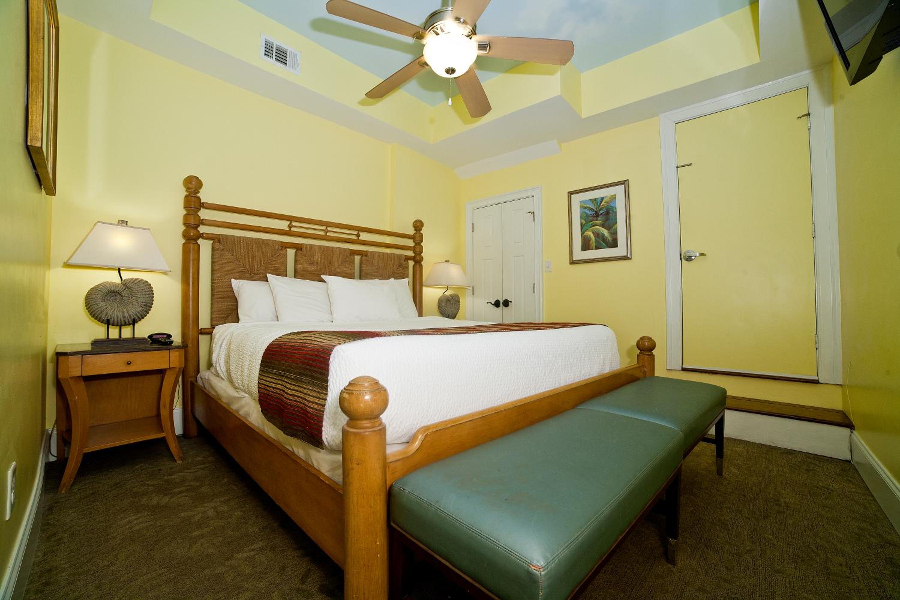 One-Bedroom Suite