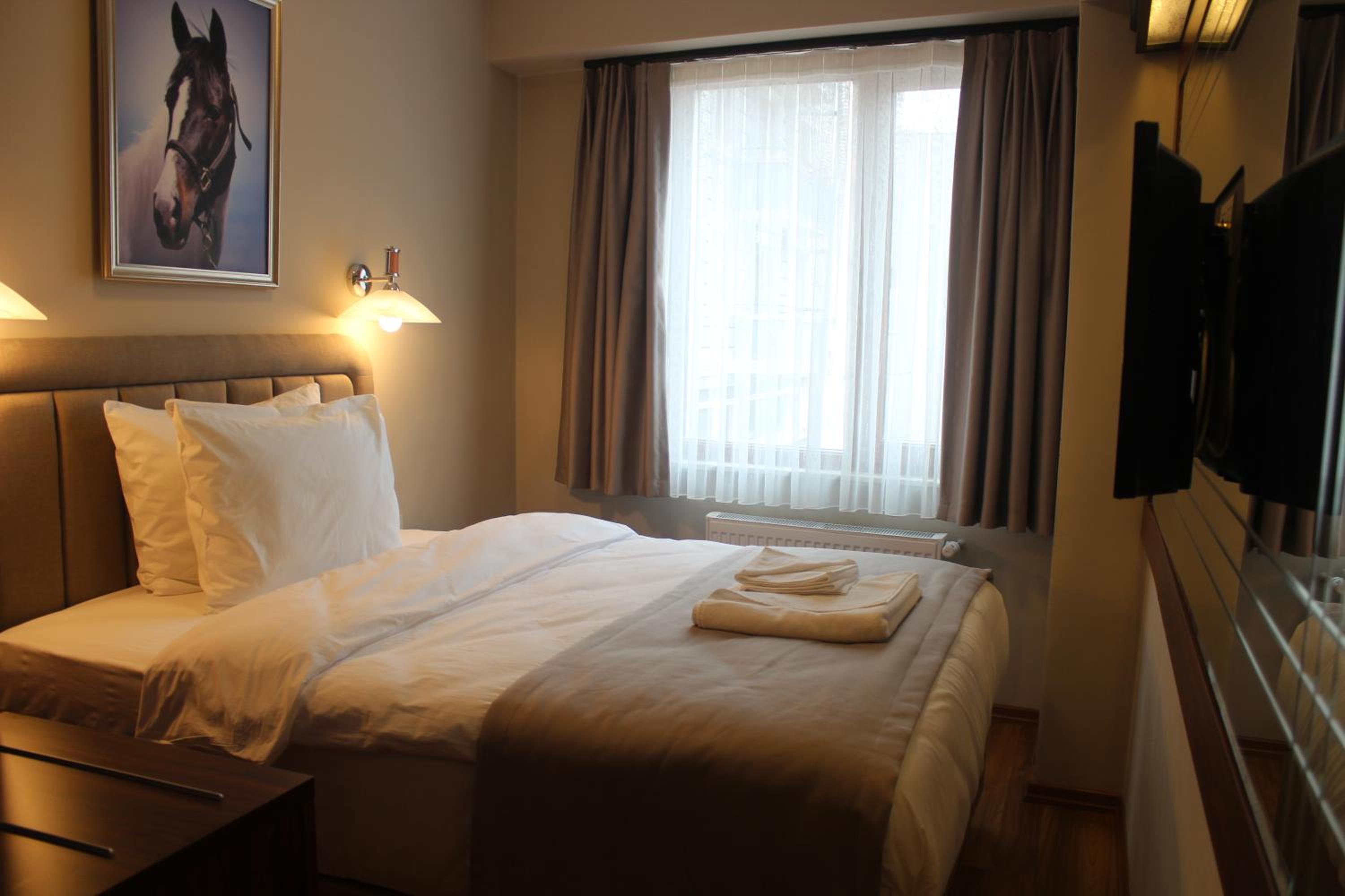 Standard Single Room photo 2
