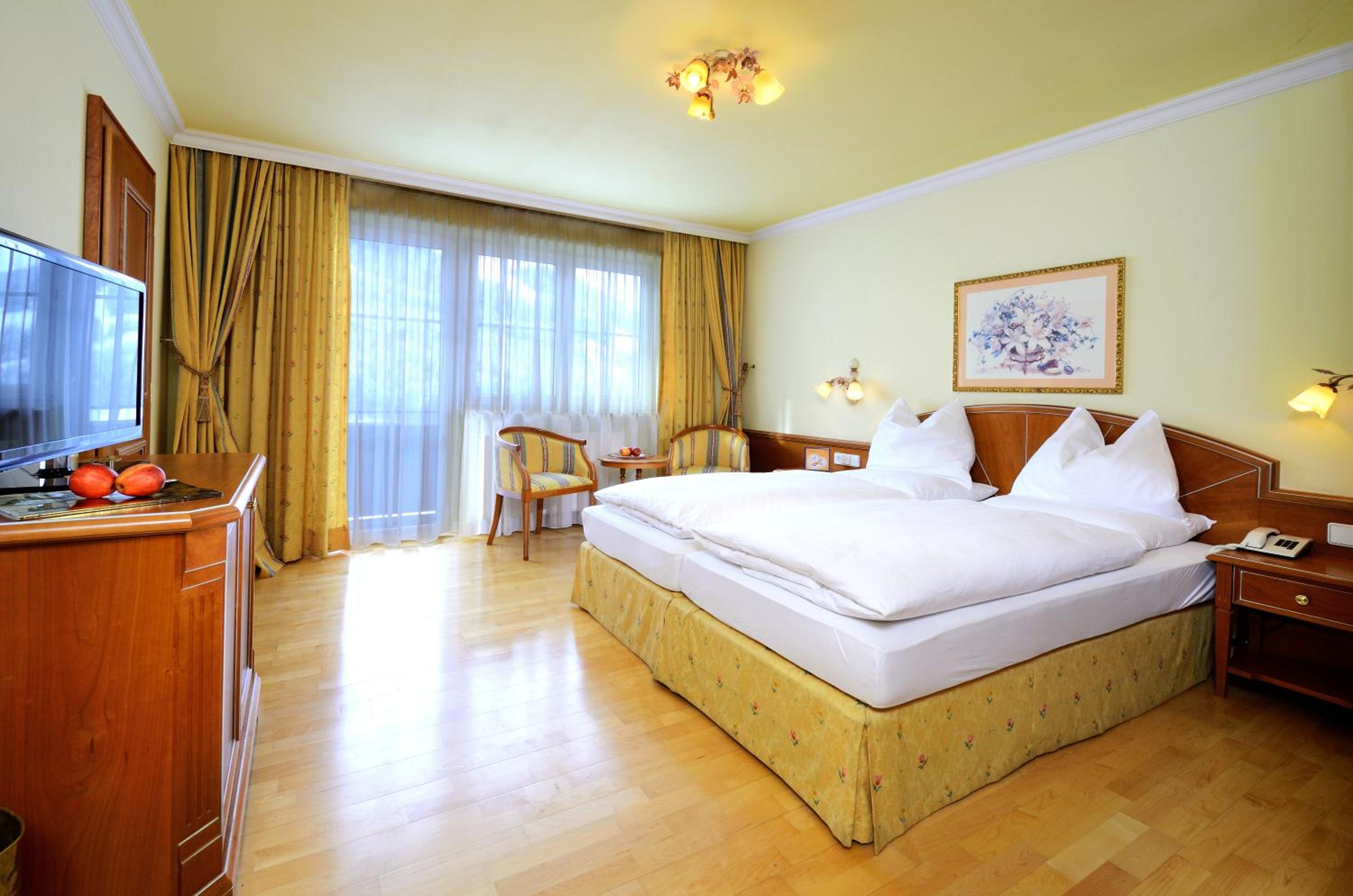 Comfort Double Room with Balcony - Photo 7