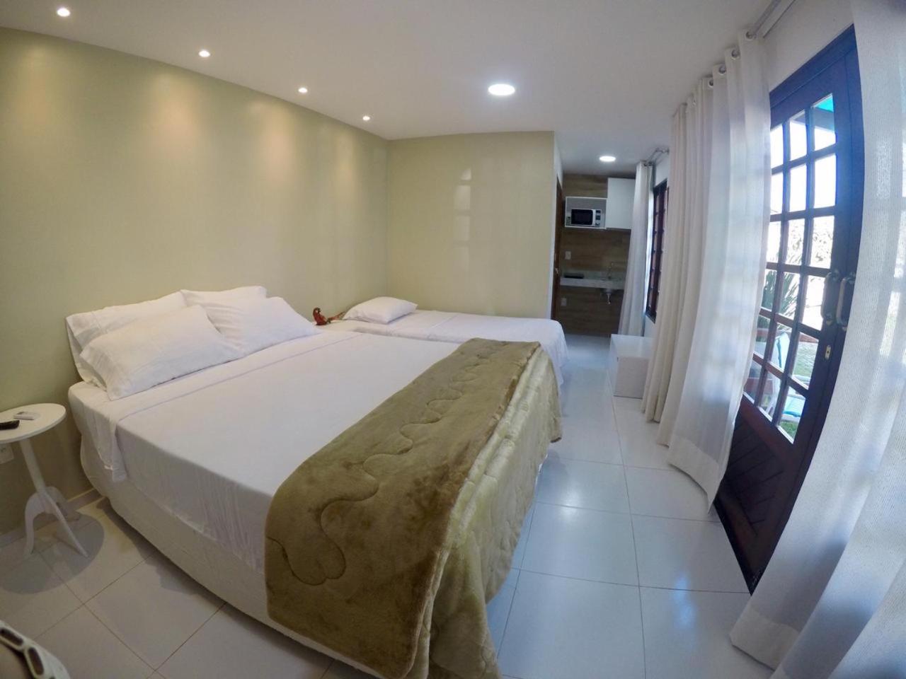 Deluxe Queen Suite - Photo 35